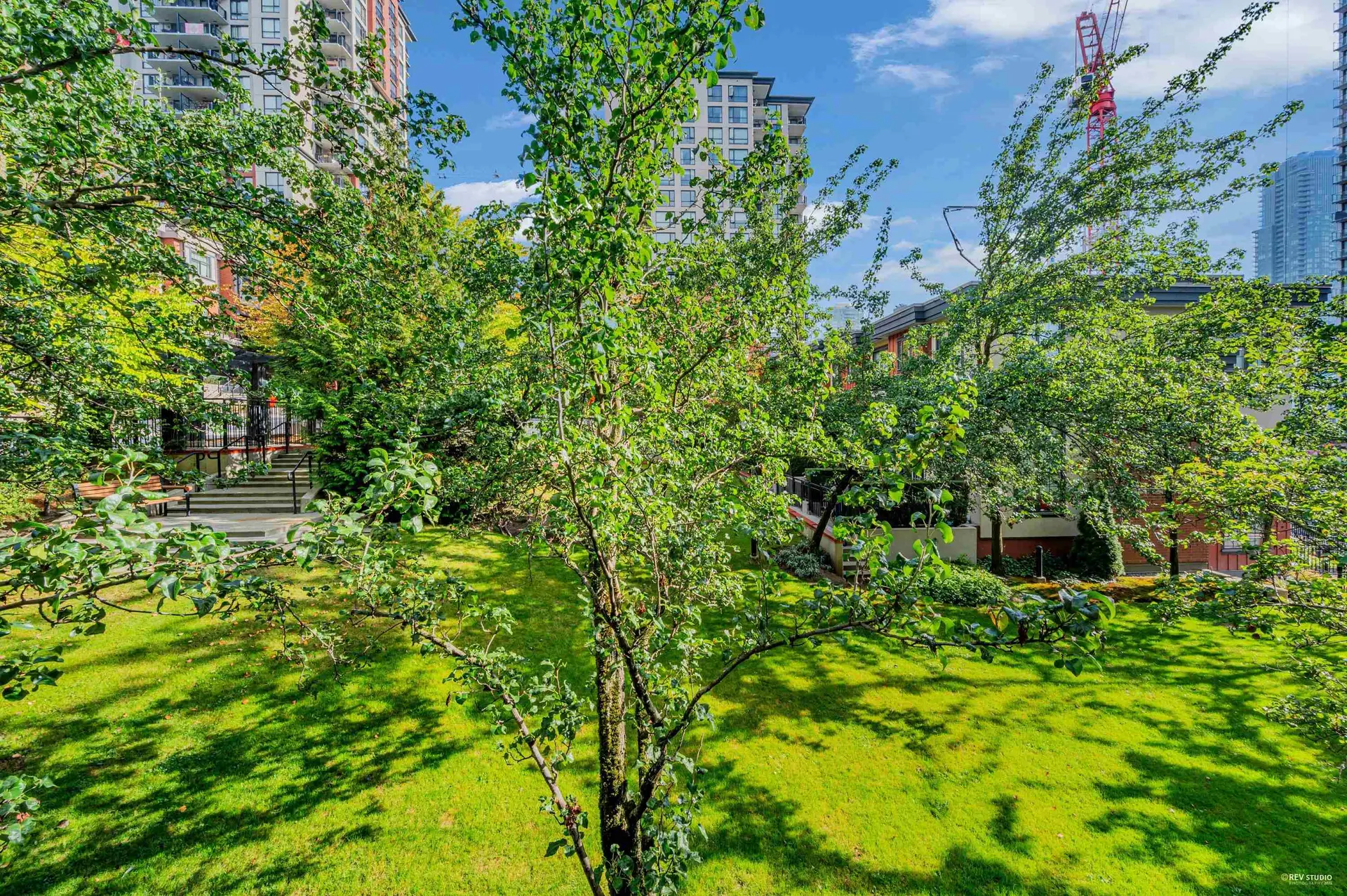 #304 833 Agnes Street - Image 19