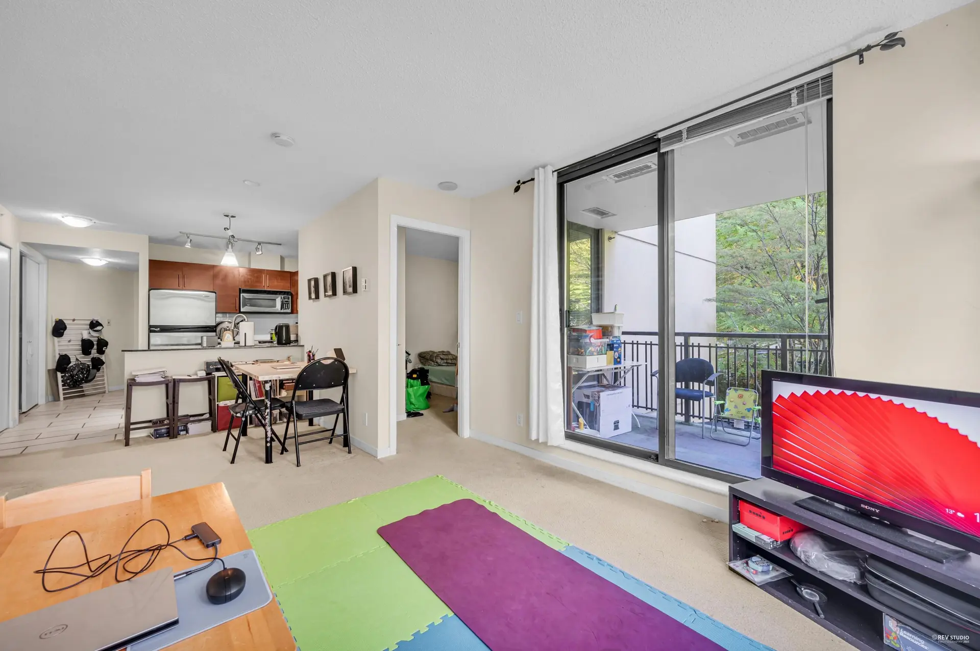 #304 833 Agnes Street - Image 8