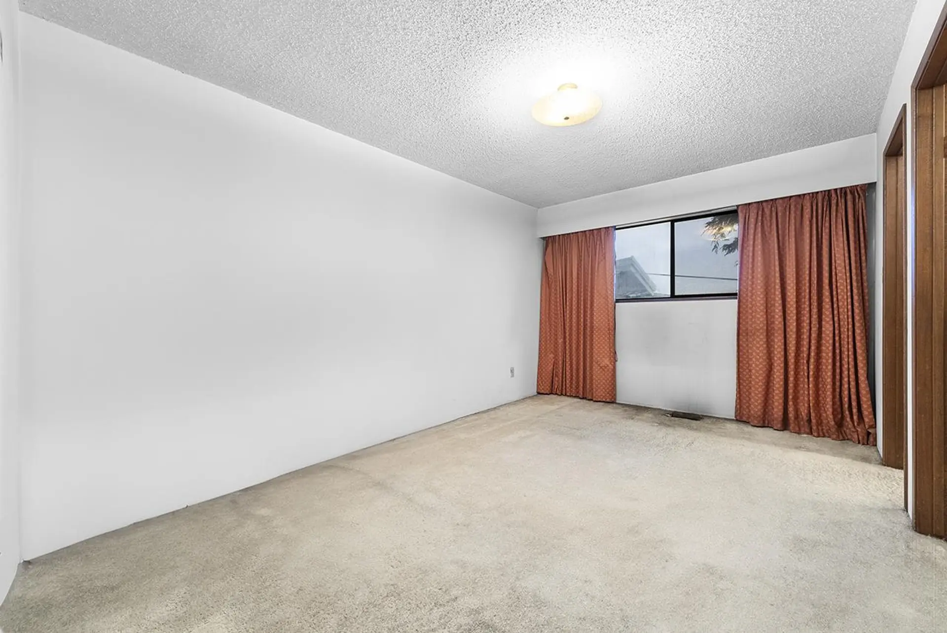 1710 Island Avenue - Image 10