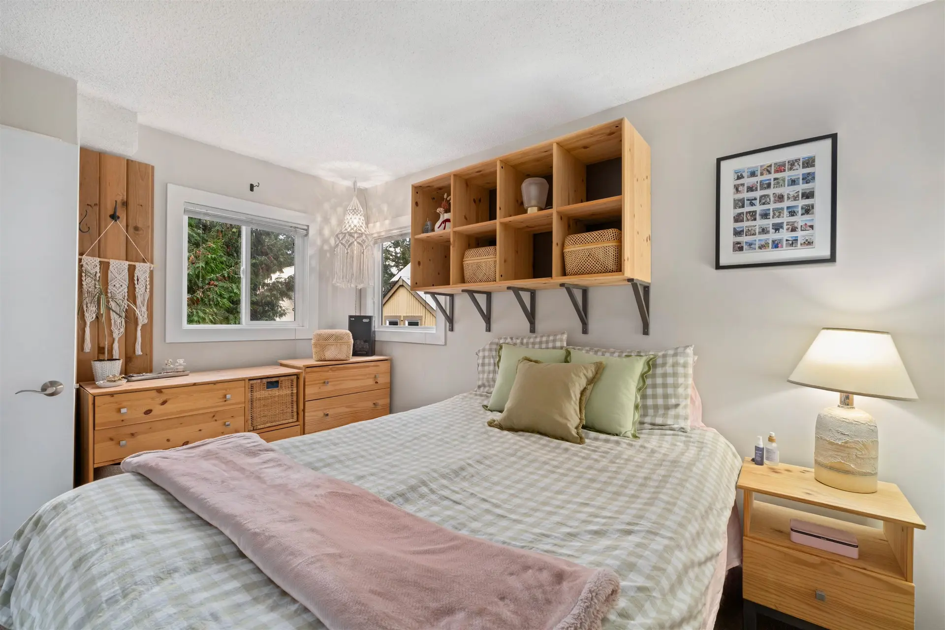 #4 2126 Sarajevo Drive - Image 8