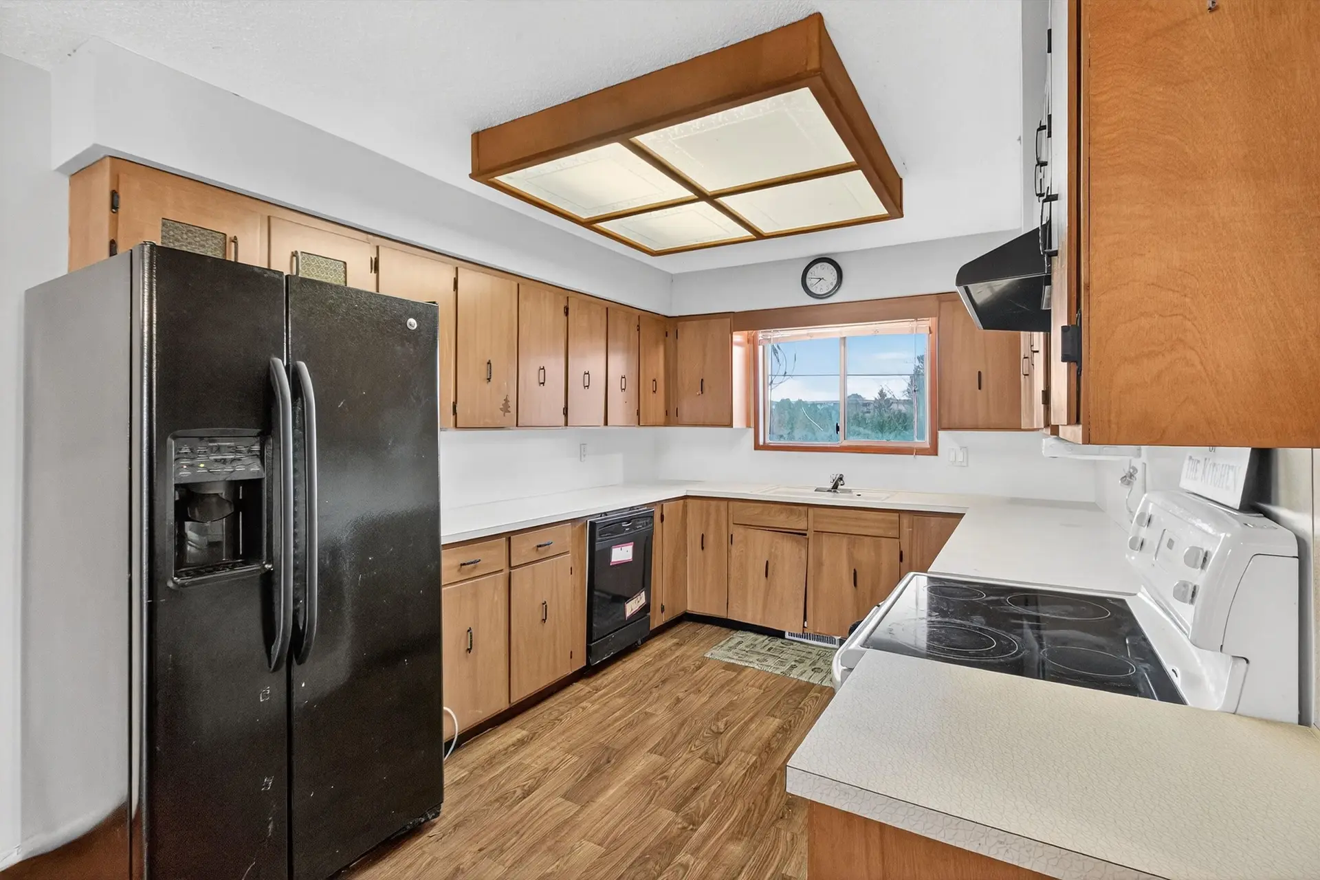 32046 Dormick Avenue - Image 6