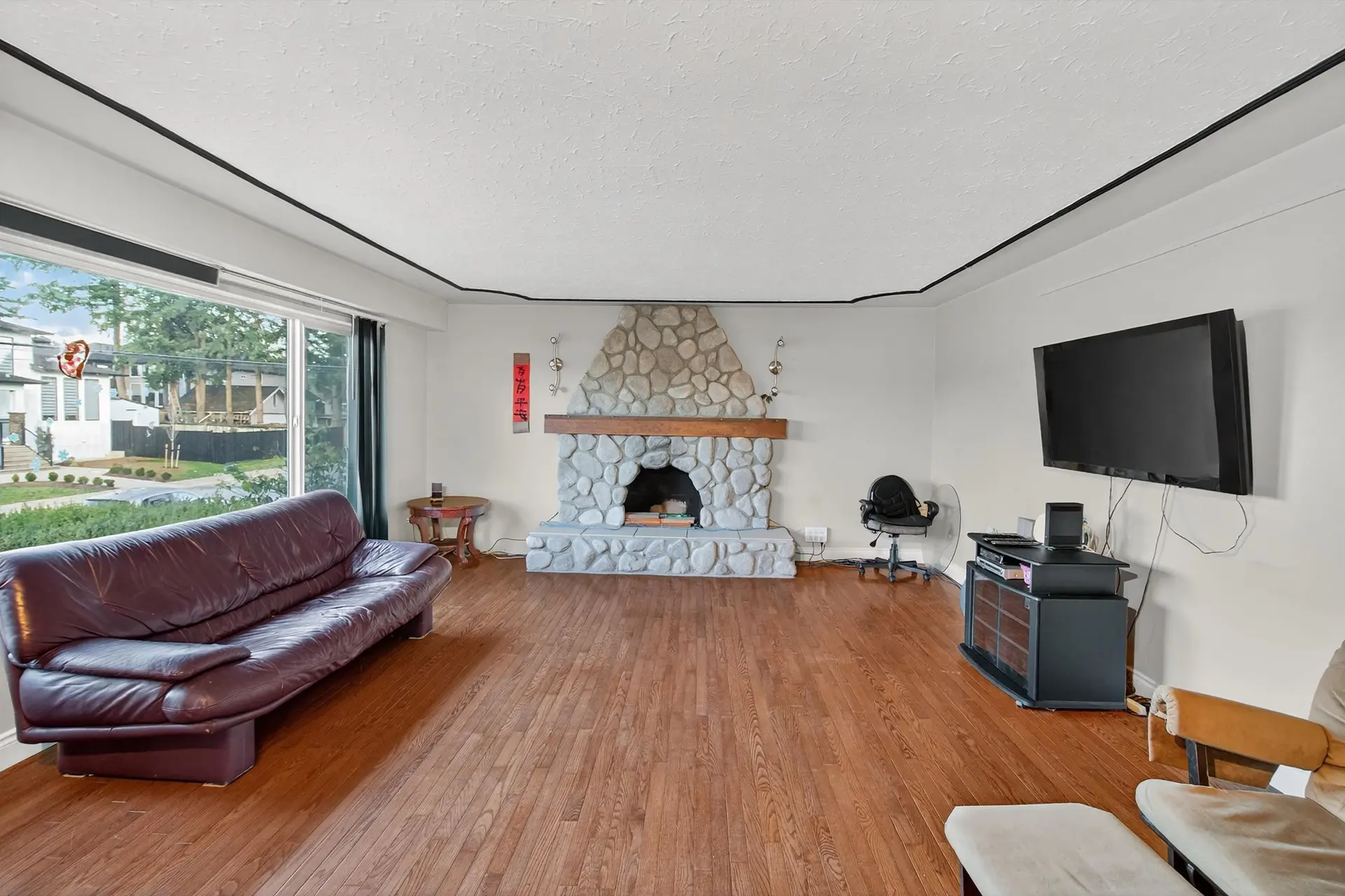 32046 Dormick Avenue - Image 4