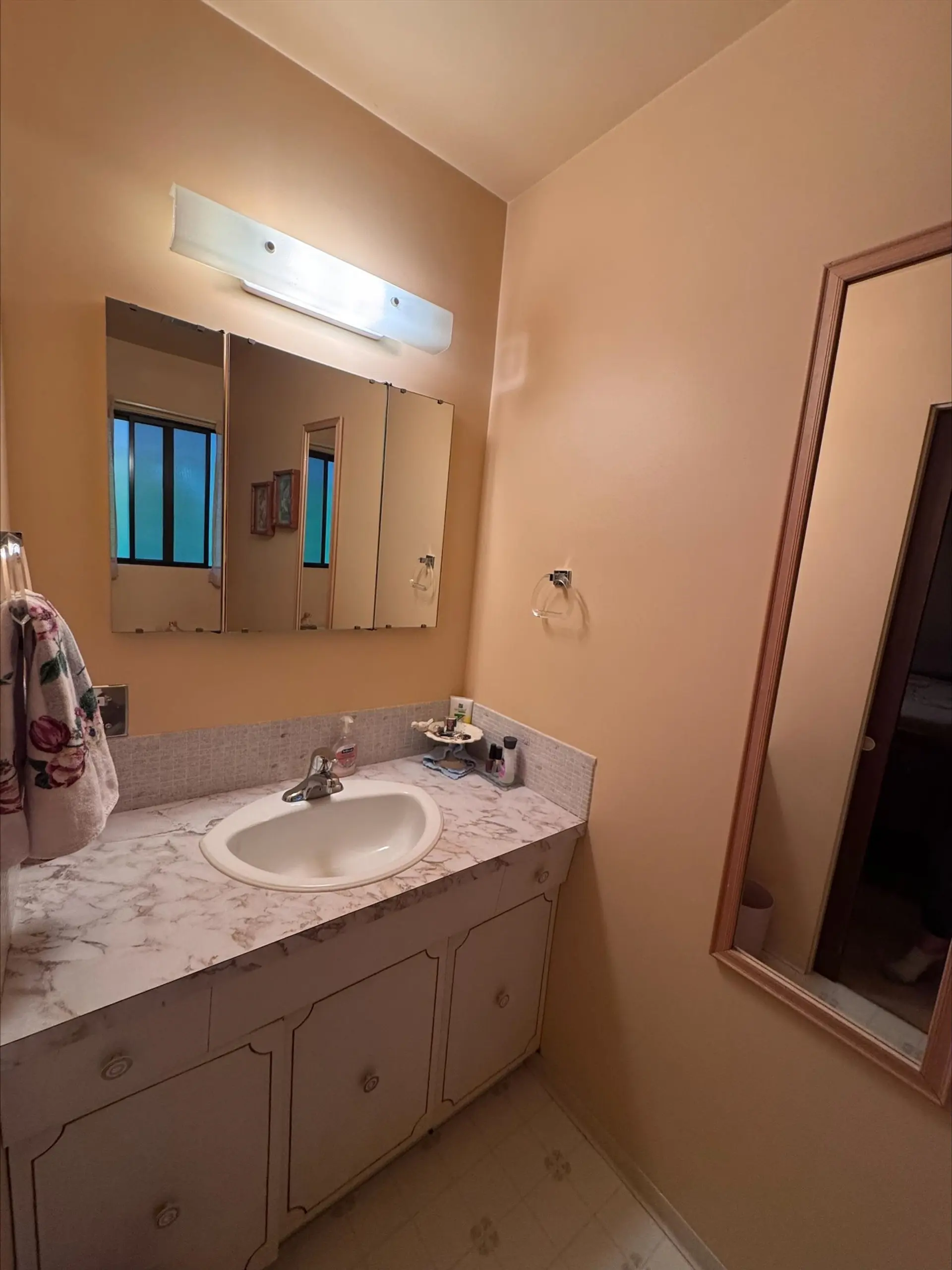 10105 Bonavista Street - Image 12
