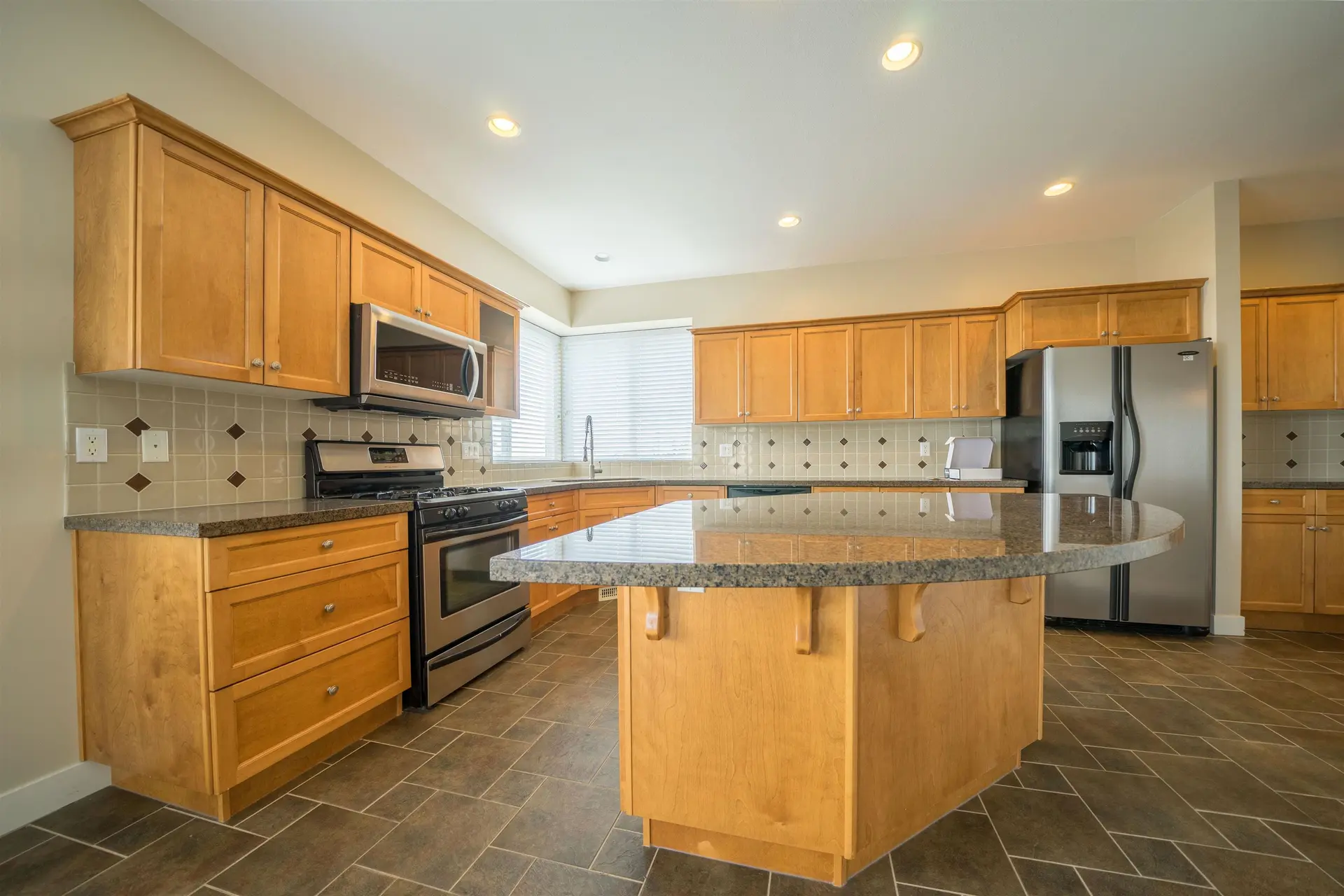 112 Maple Drive - Image 15