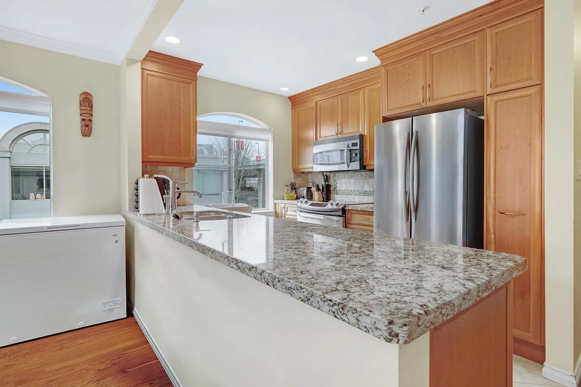 #405 1869 Spyglass Place - Image 4