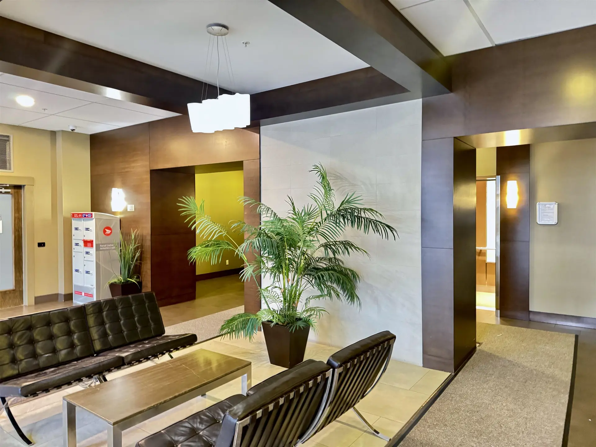 #1609 13399 104th Avenue - Image 2