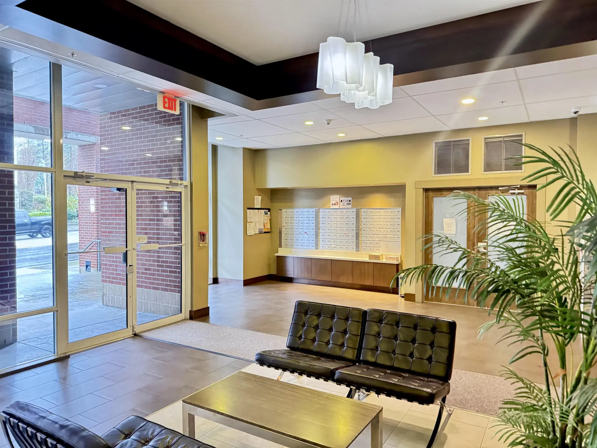 #1609 13399 104th Avenue - Image 3