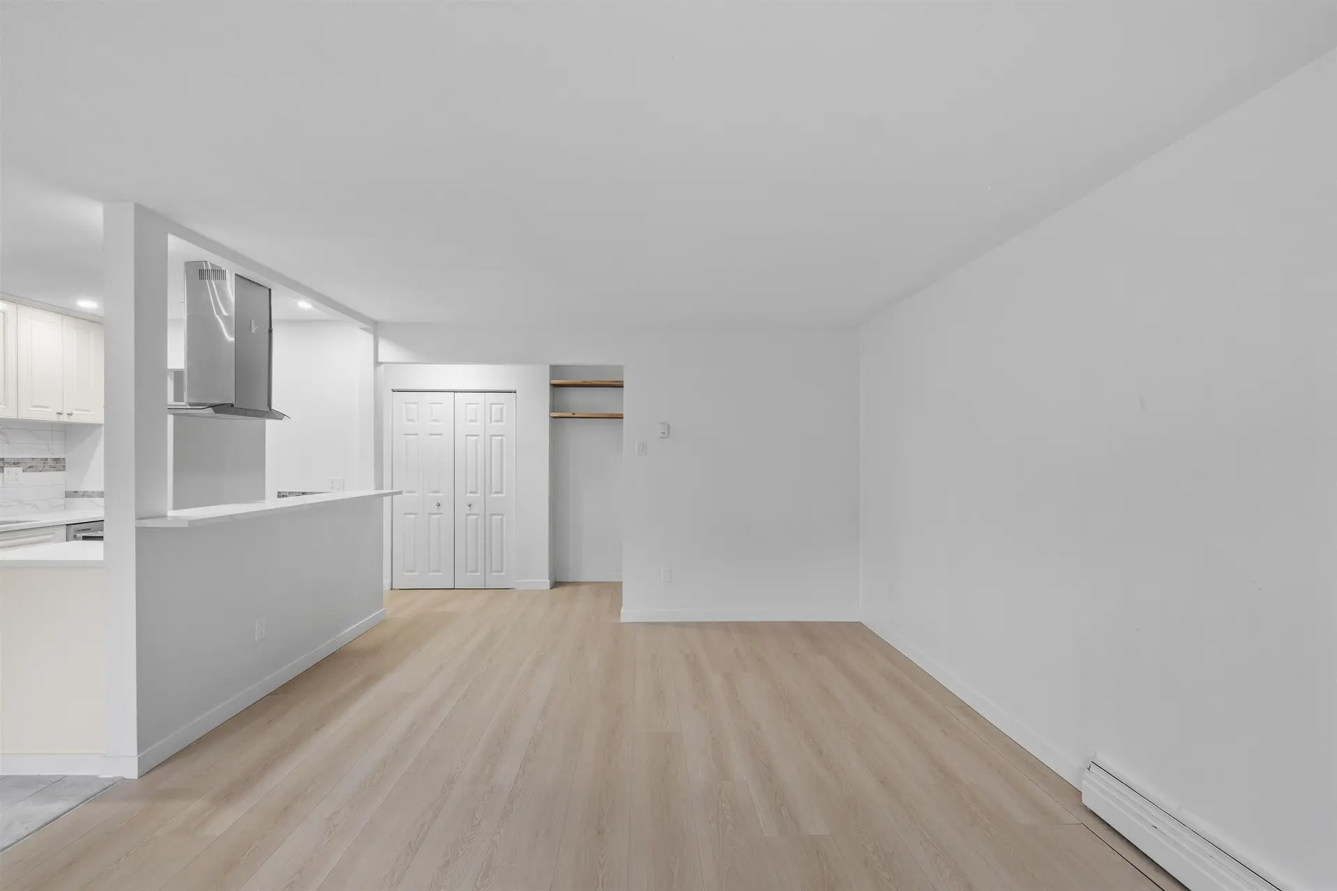 #609 555 W 28th Street - Image 4