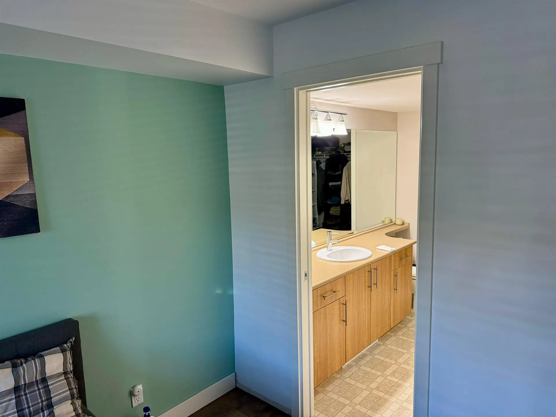#206 19388 65 Avenue - Image 12