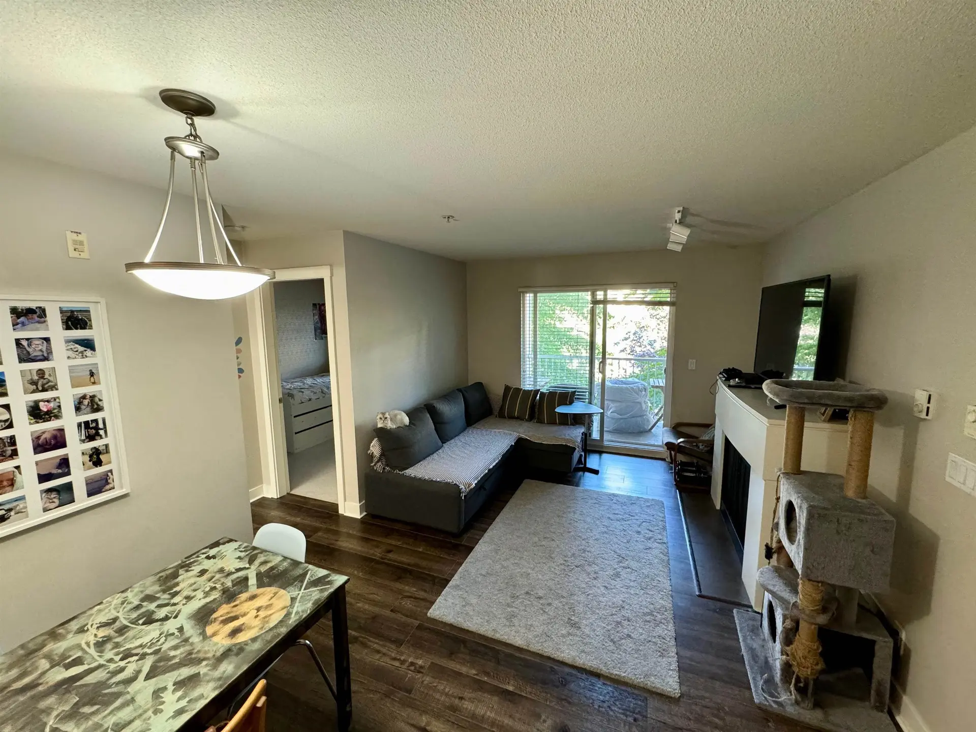#206 19388 65 Avenue - Image 1