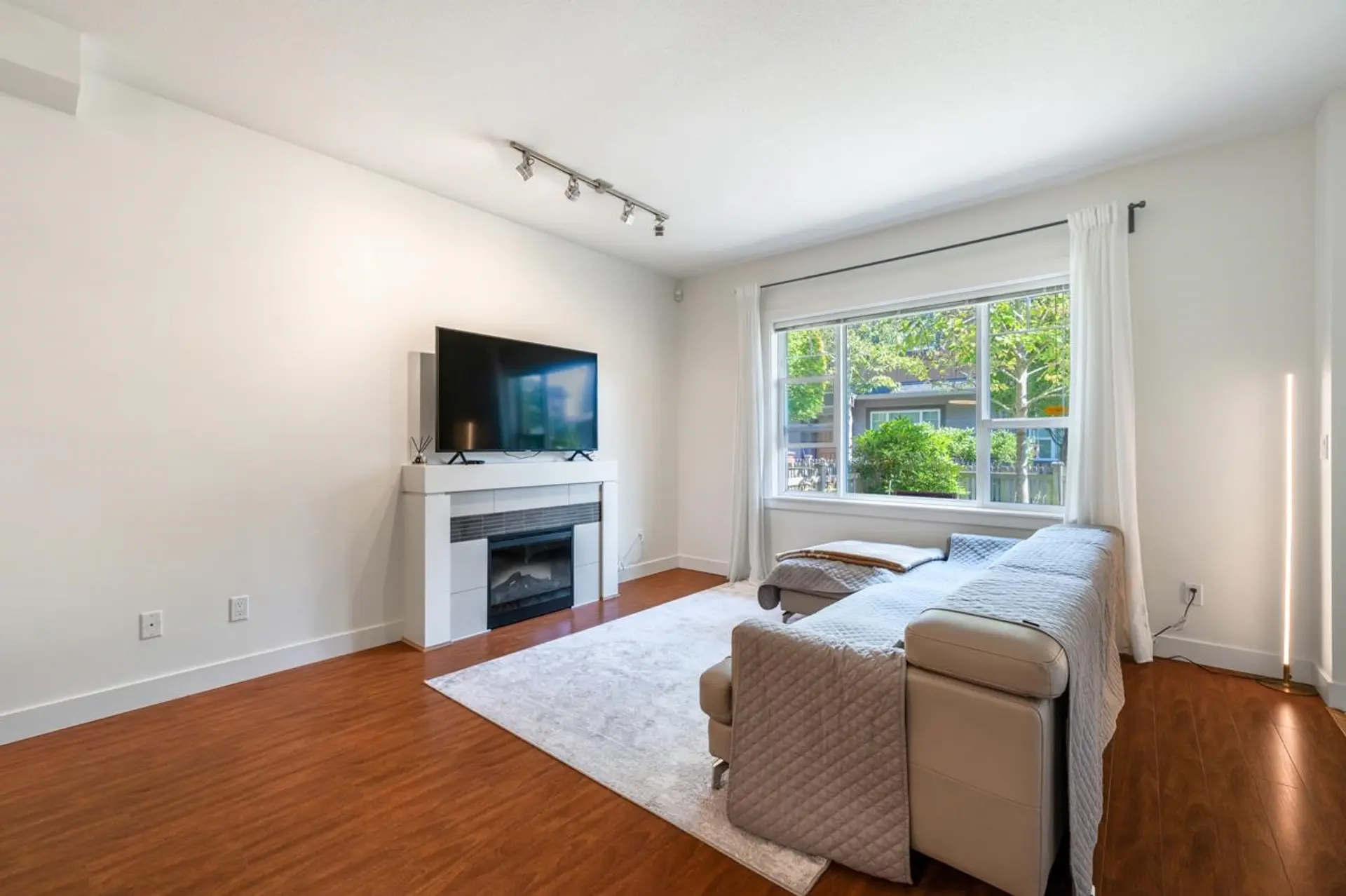 #39 9699 Sills Avenue - Image 6