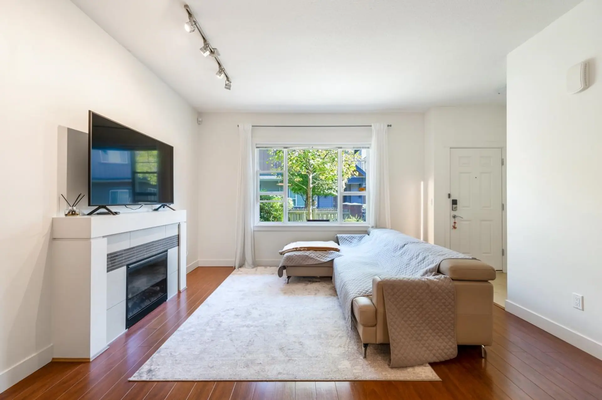 #39 9699 Sills Avenue - Image 5