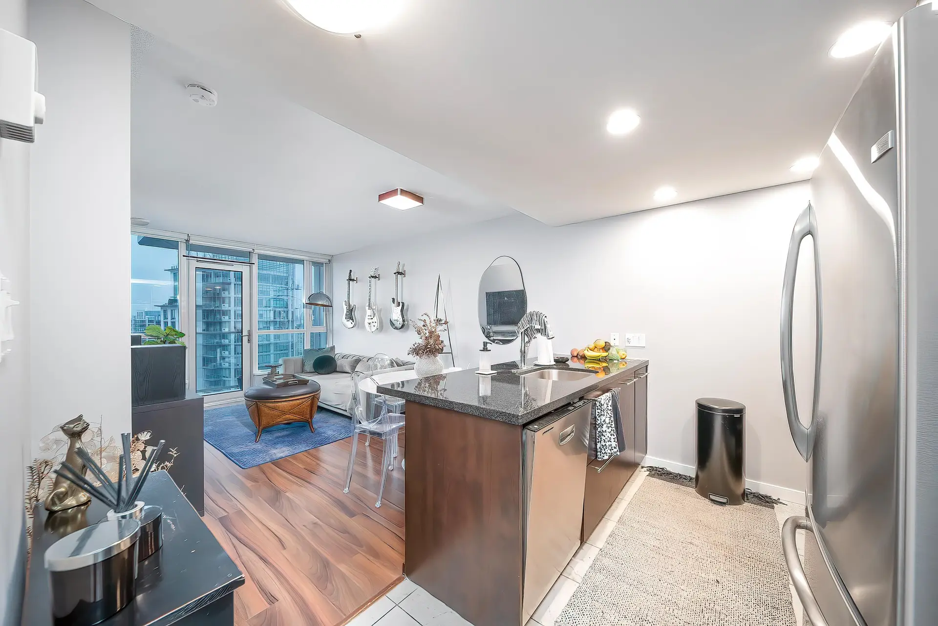 #2605 833 Seymour Street - Image 6