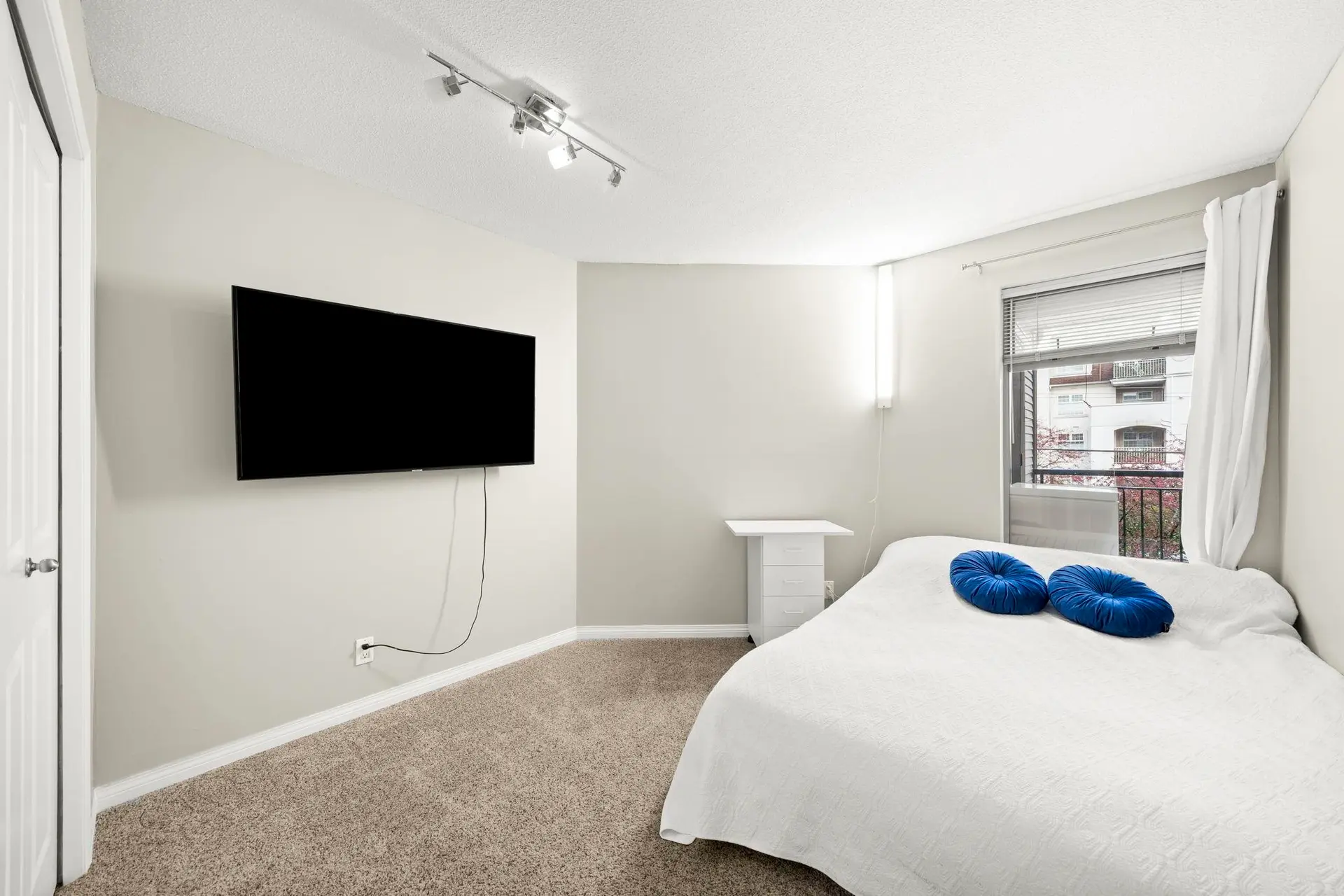 #202 1650 Grant Avenue - Image 13