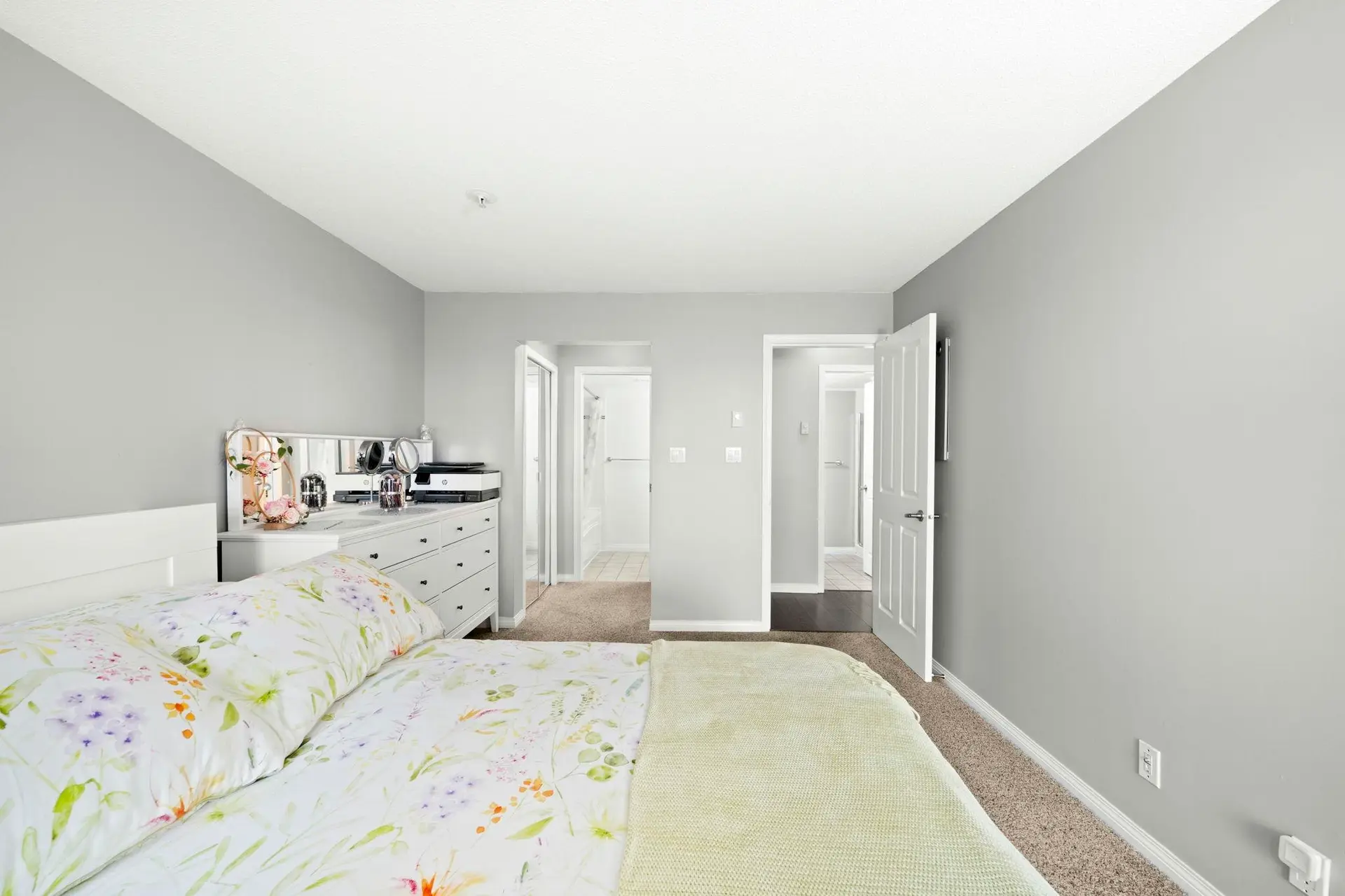 #202 1650 Grant Avenue - Image 12