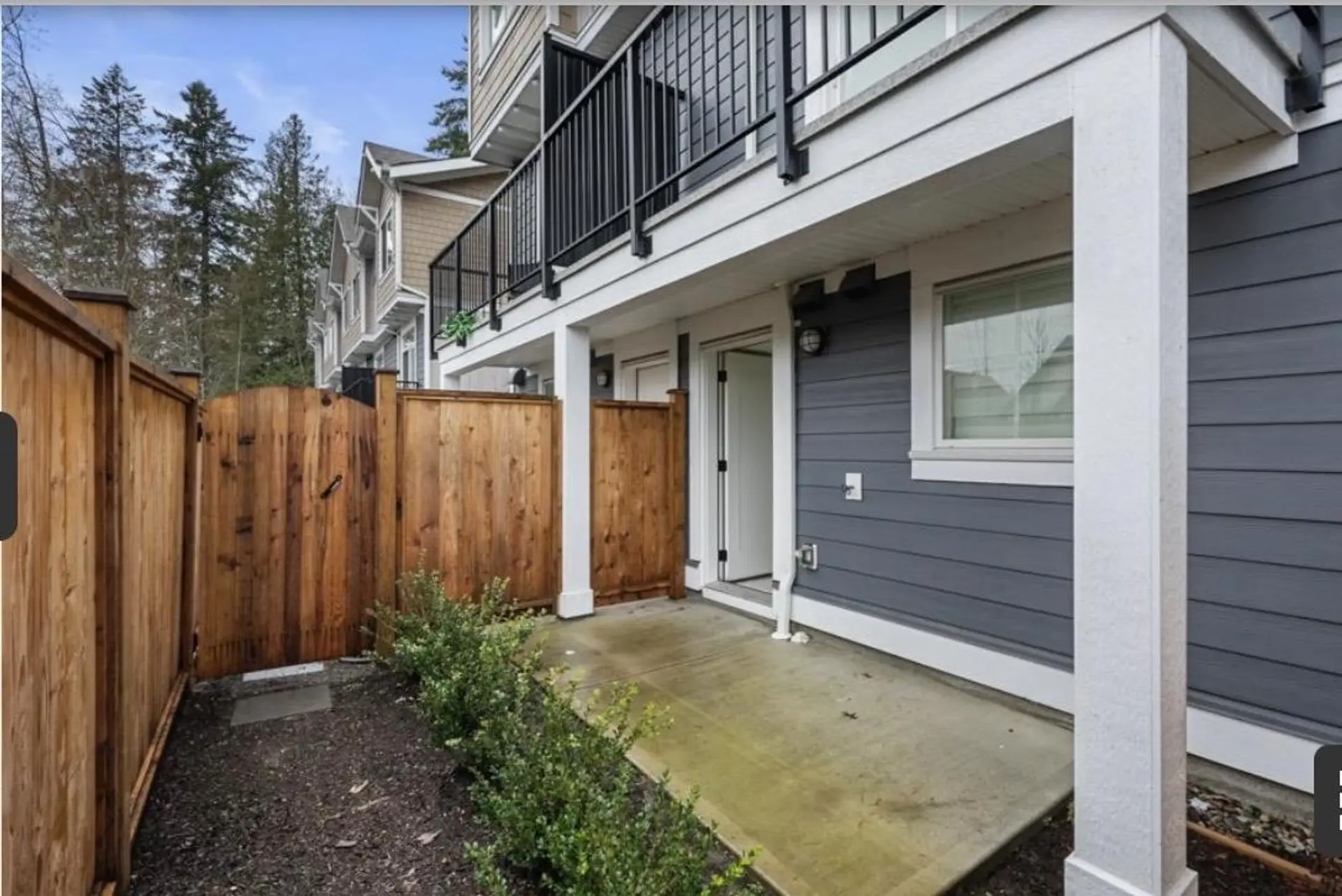 Property at #5 23108 LOUGHEED HIGHWAY, Maple Ridge, BC