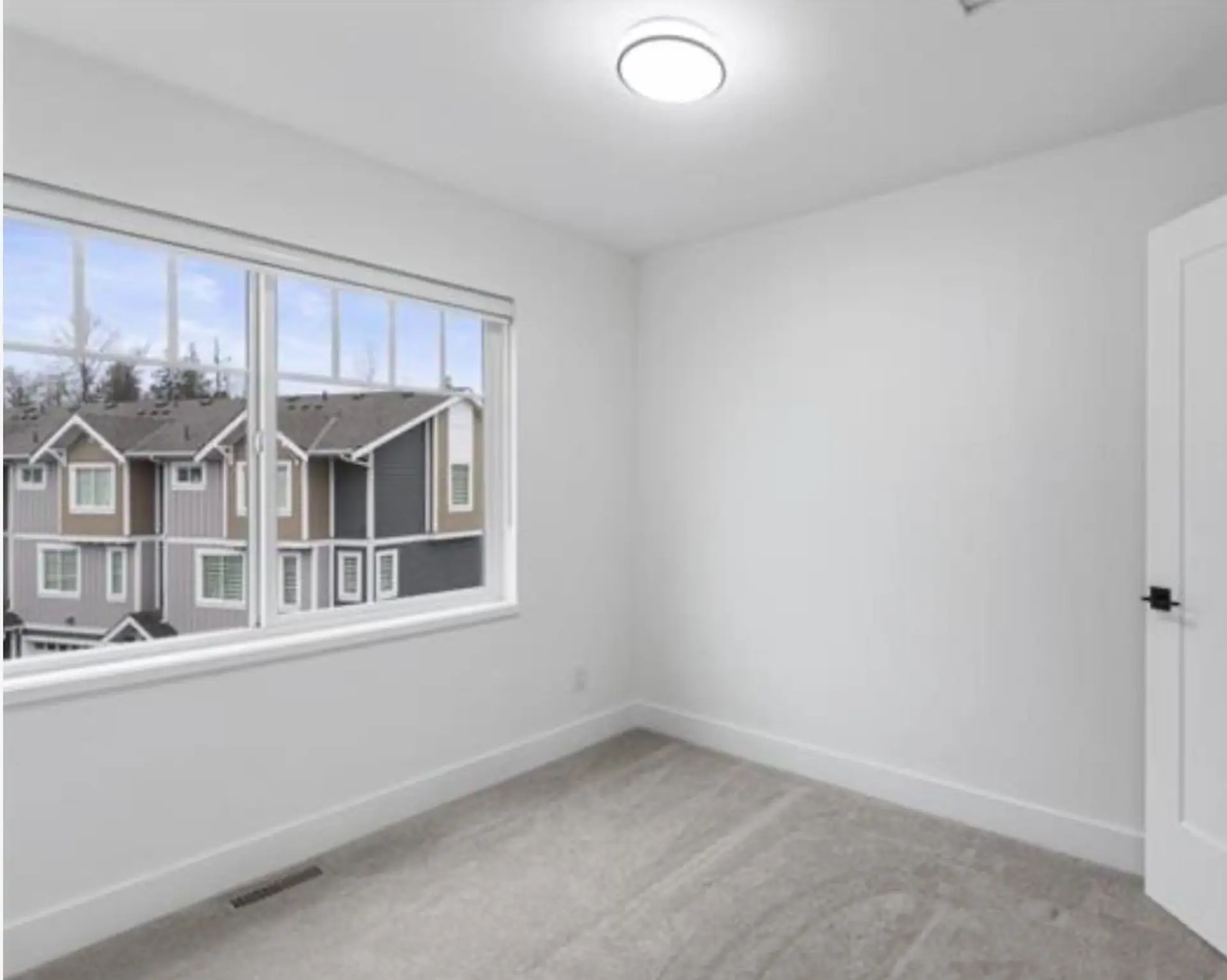 Property at #5 23108 LOUGHEED HIGHWAY, Maple Ridge, BC