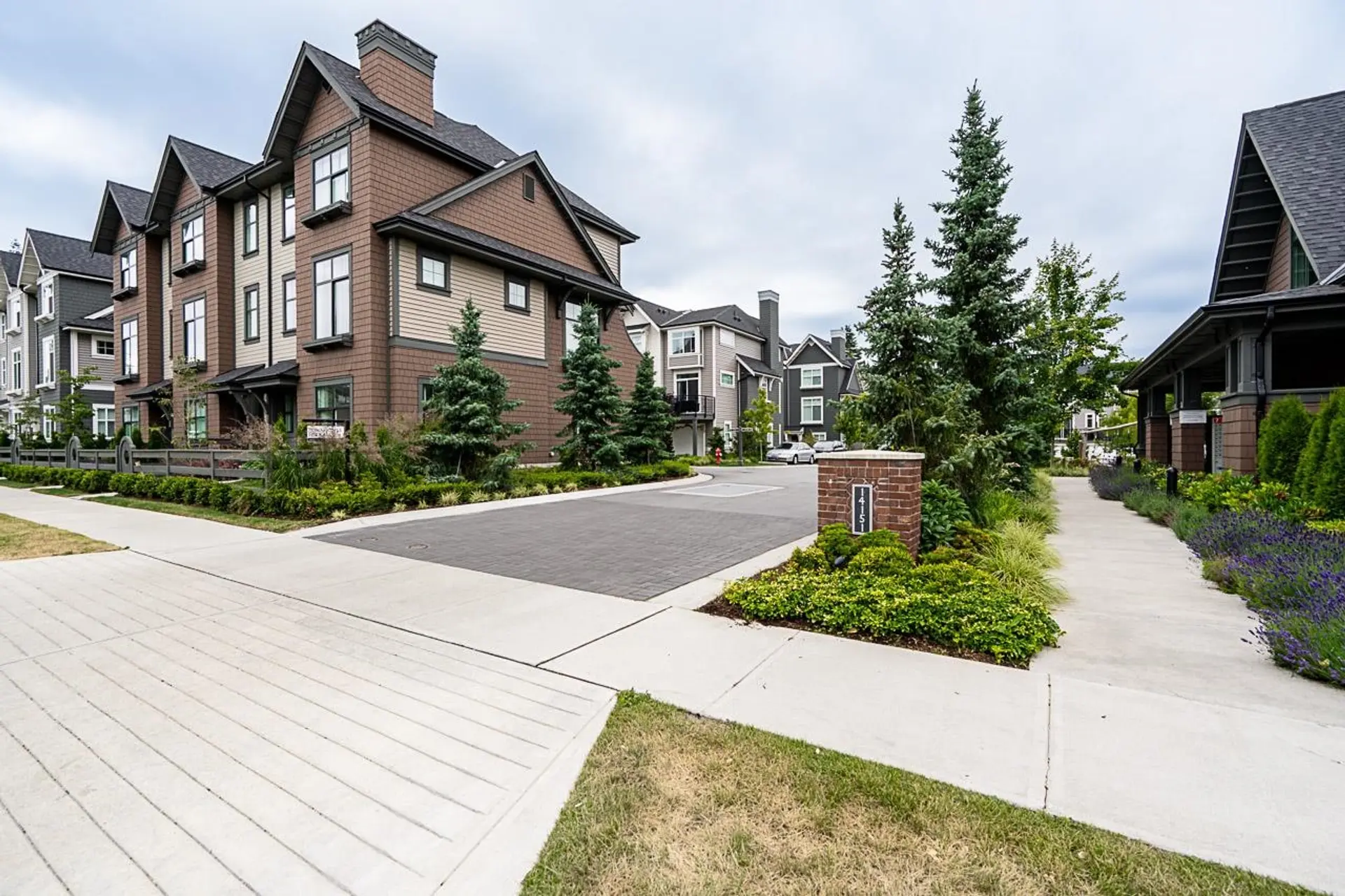 #51 14151 58a Avenue - Image 2