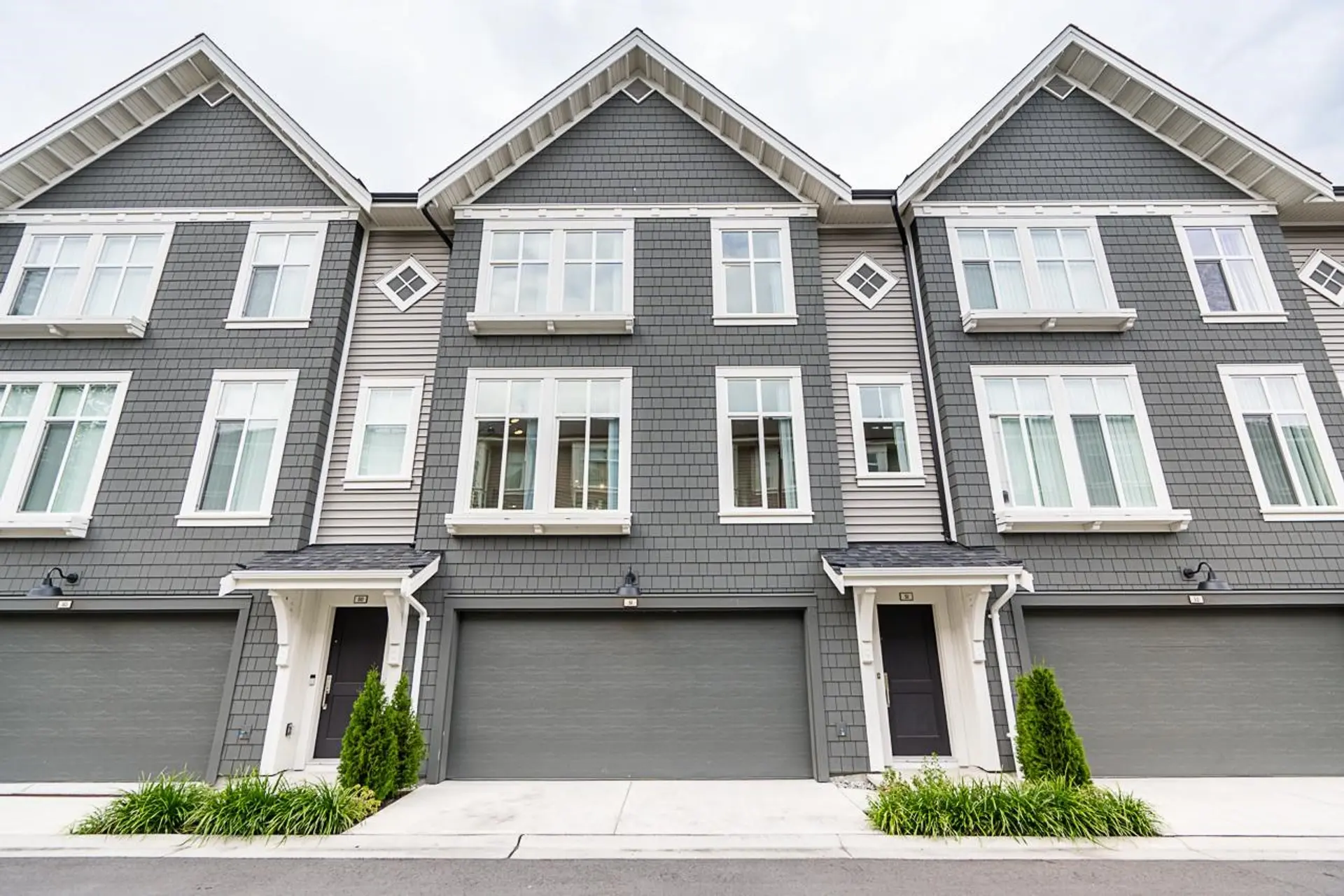 #51 14151 58a Avenue - Image 1