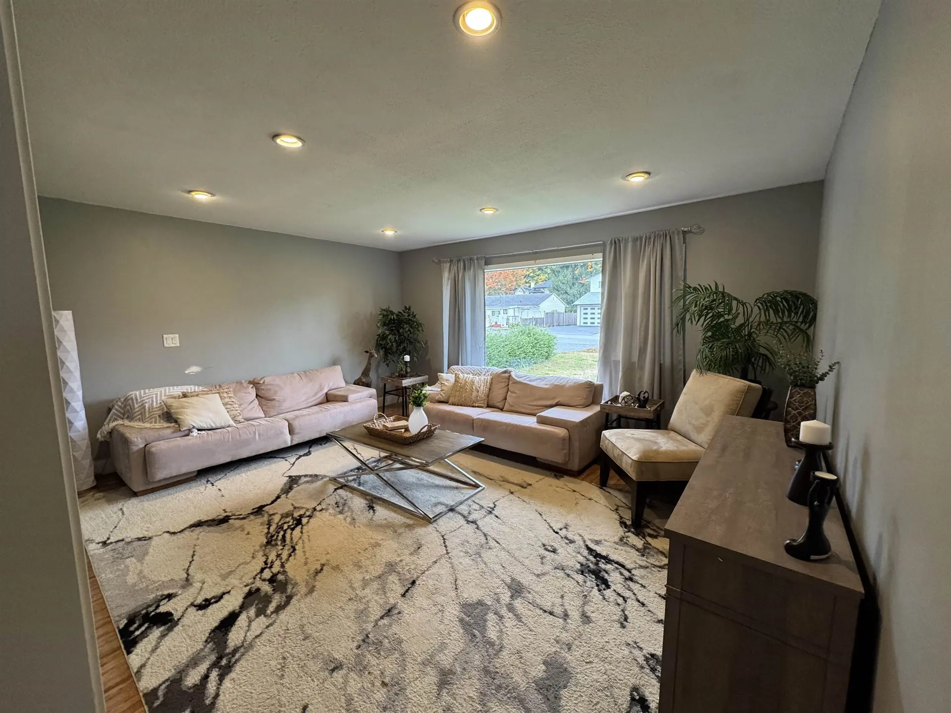 7657 Blott Street - Image 7