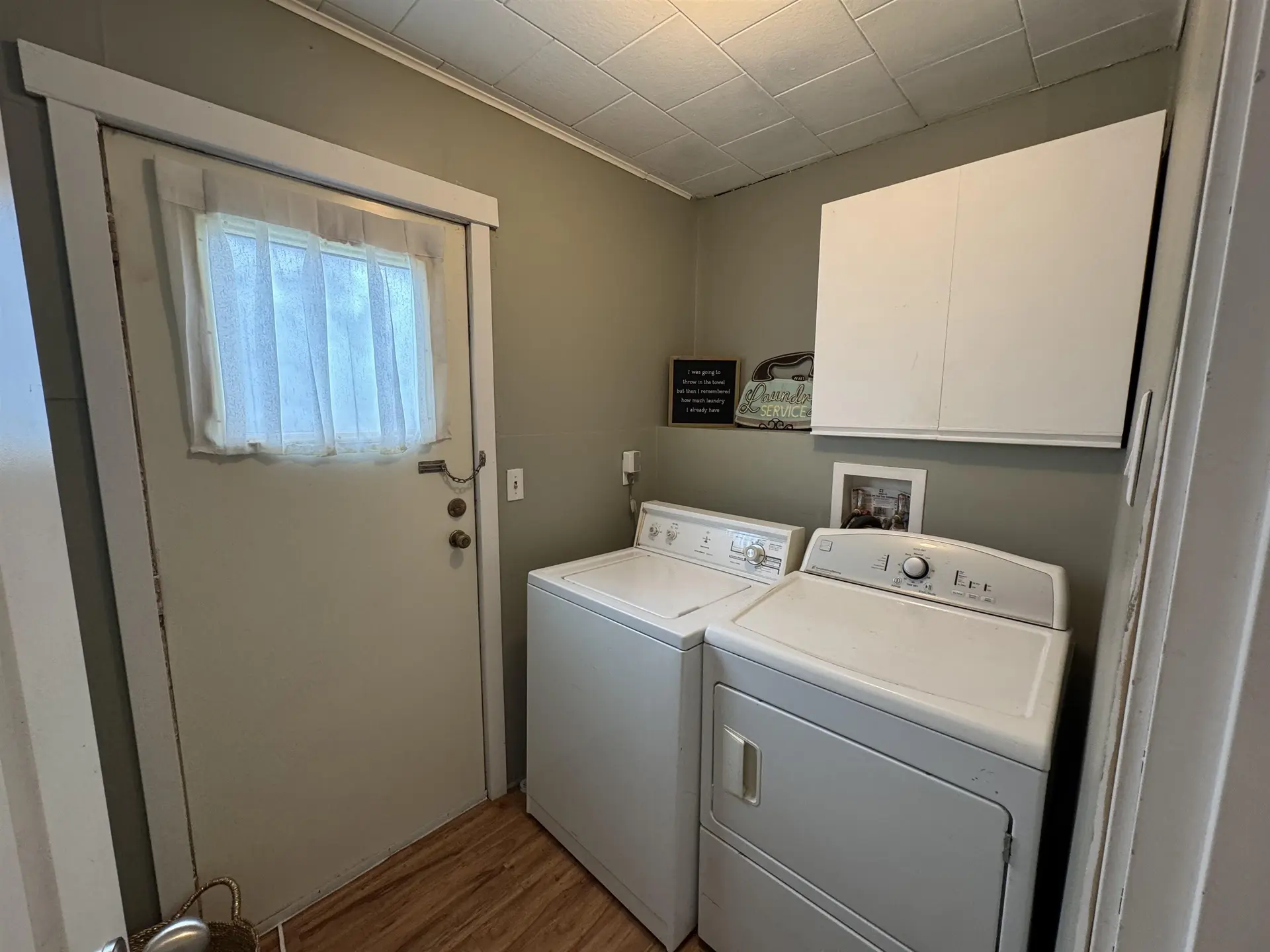 7657 Blott Street - Image 14
