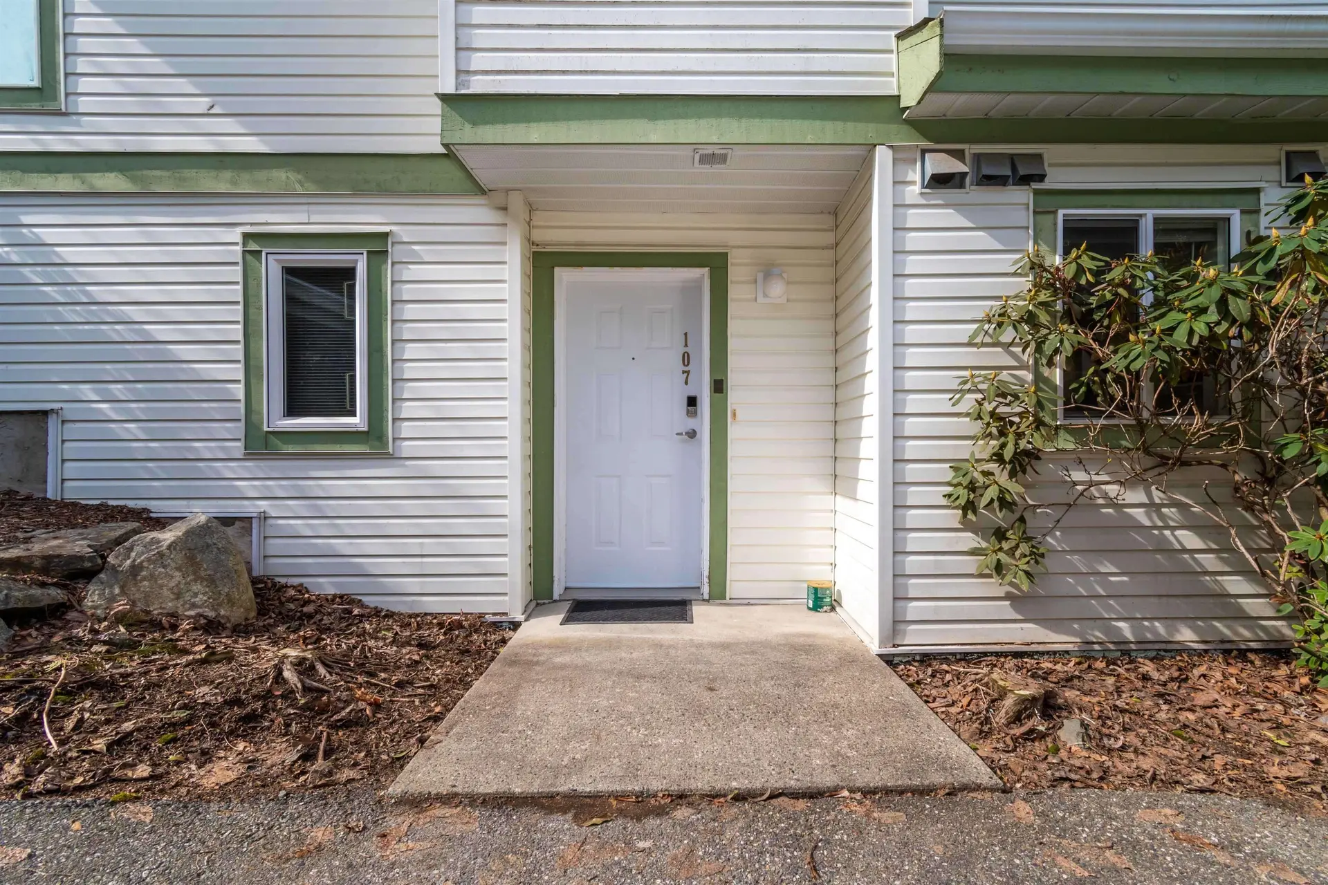 Property at #107 1275 SCOTT DRIVE, Hope, BC