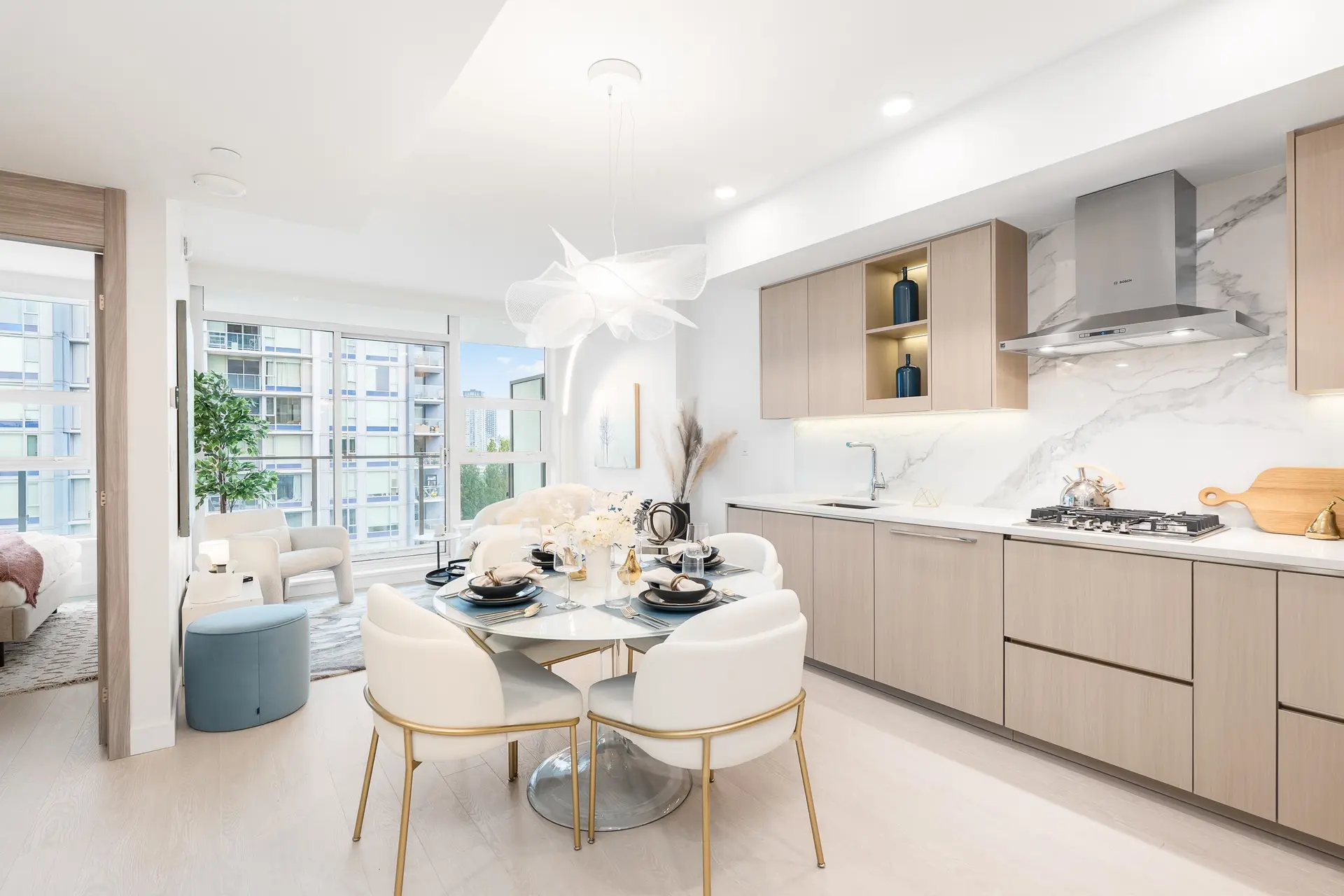 #1608 13778 100 Avenue - Image 2