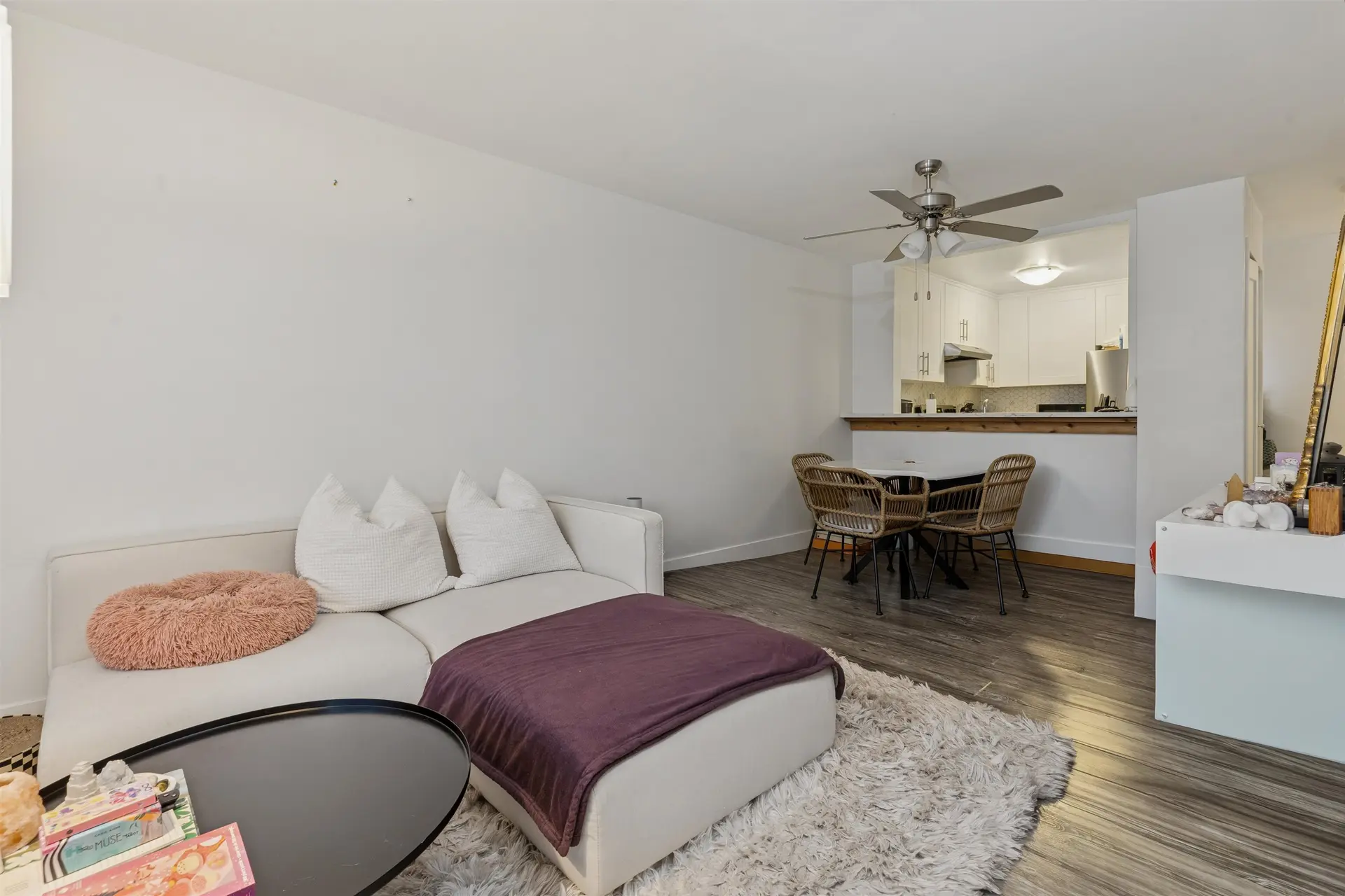 #308 1010 Chilco Street - Image 5