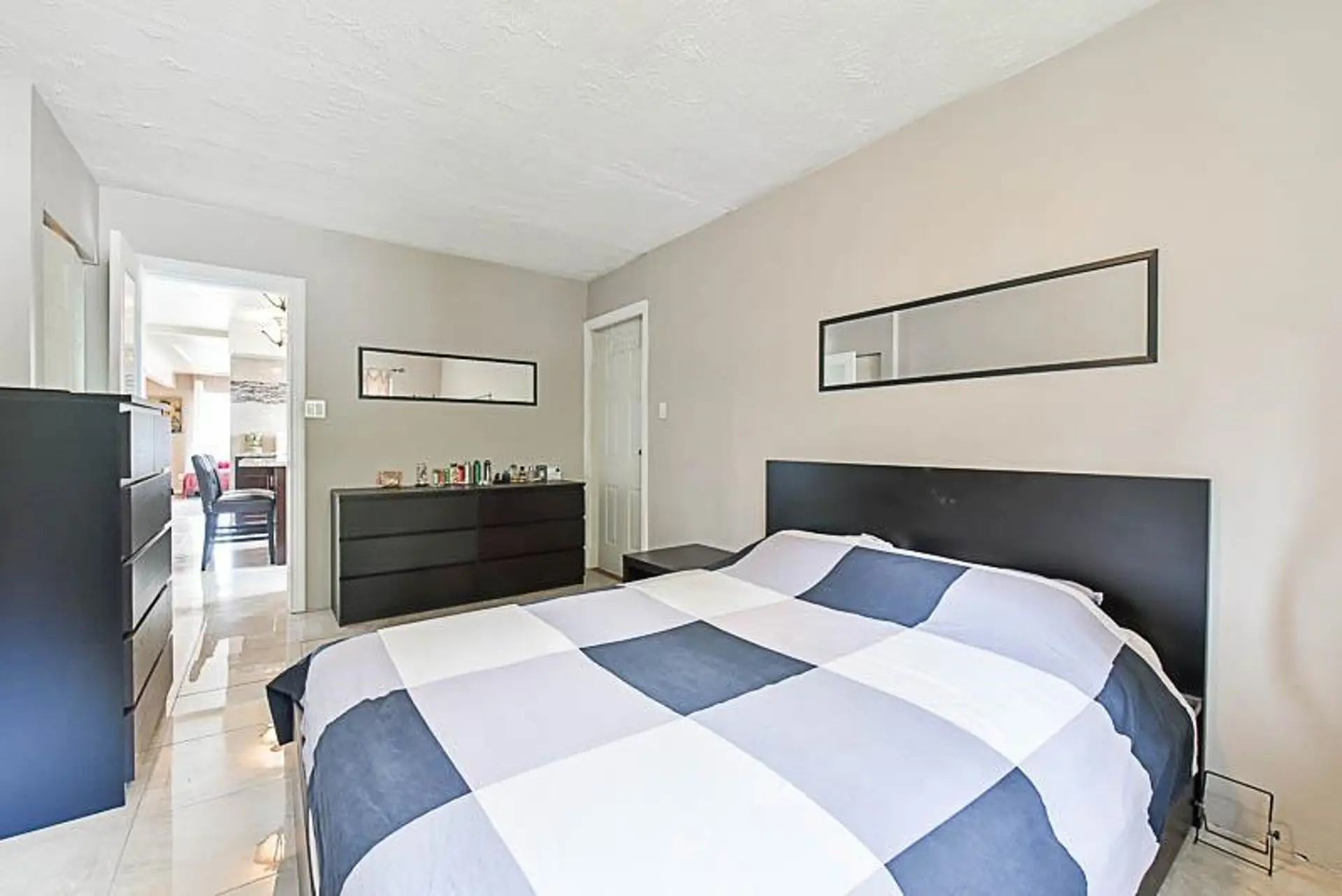 Property at #1335 1337 KAMLOOPS STREET, New Westminster, BC