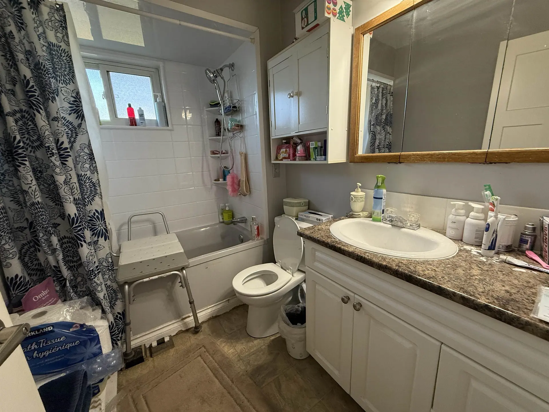 12129 222 Street - Image 9