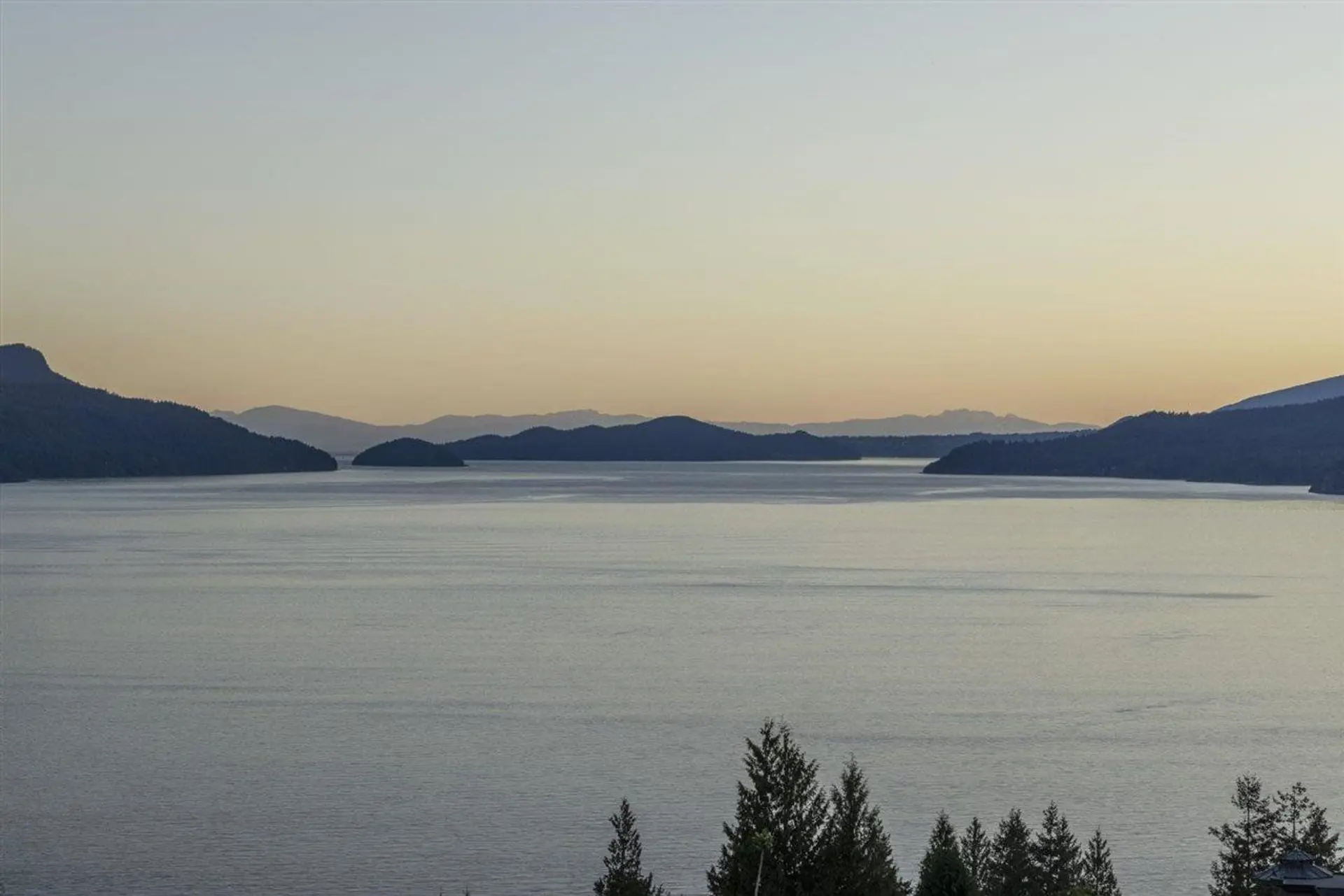 Property at 350 KELVIN GROVE WAY, Lions Bay, BC