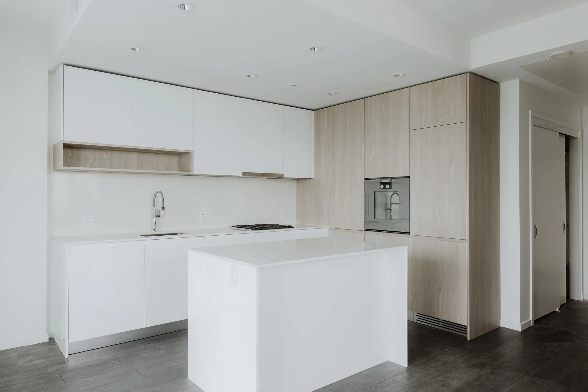 #924 6300 Minoru Boulevard - Image 1