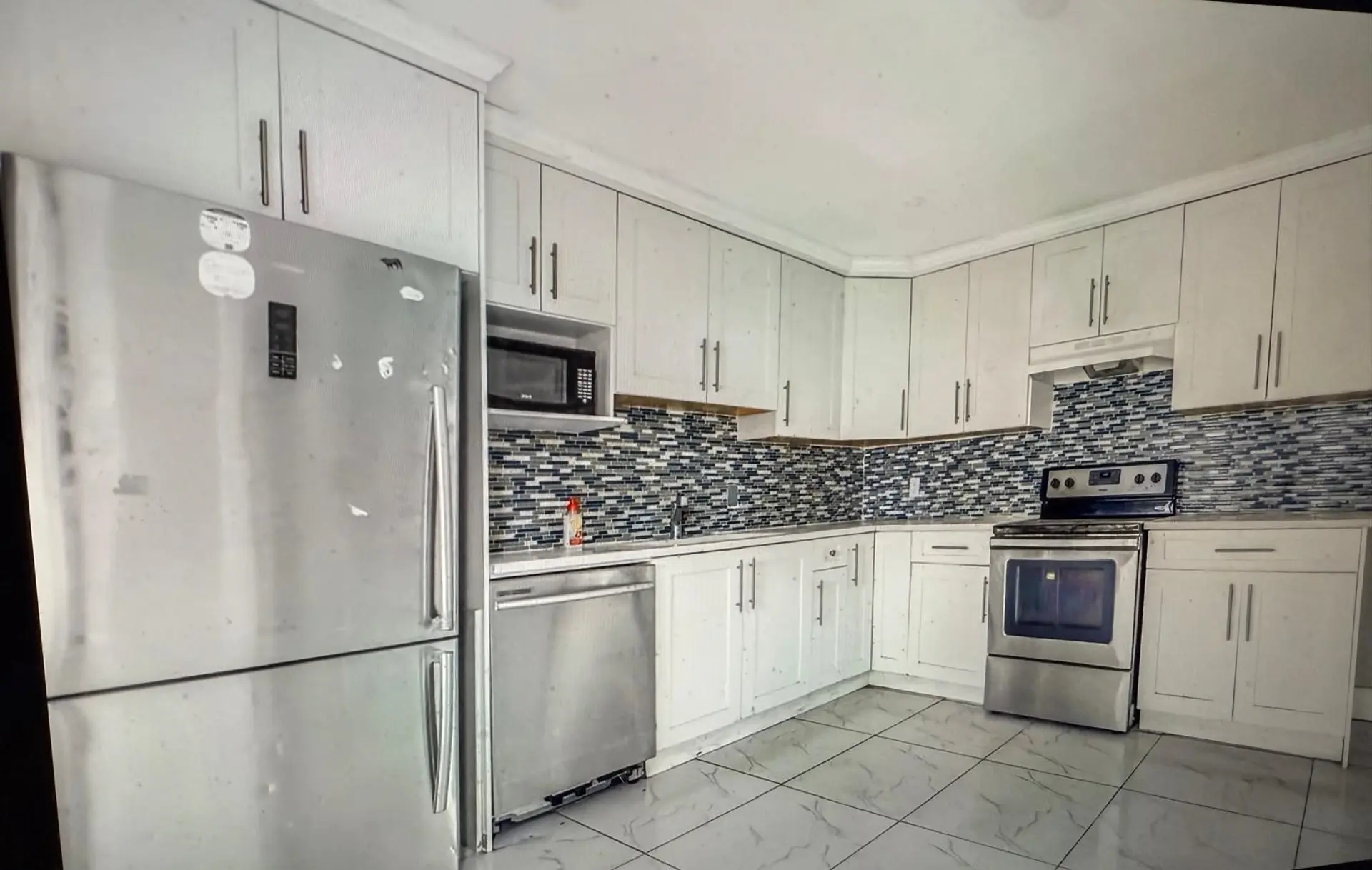 14782 107a Avenue - Image 2