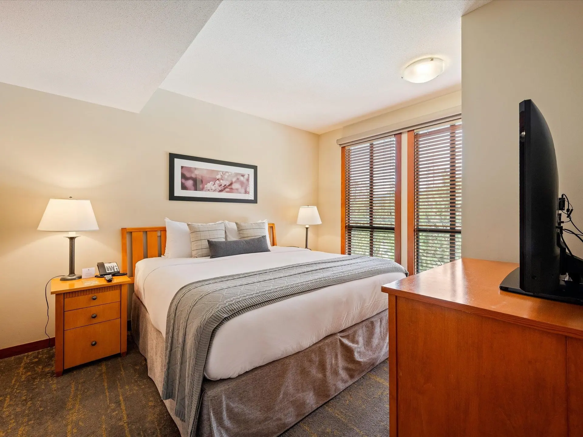 #216 4320 Sundial Crescent - Image 13