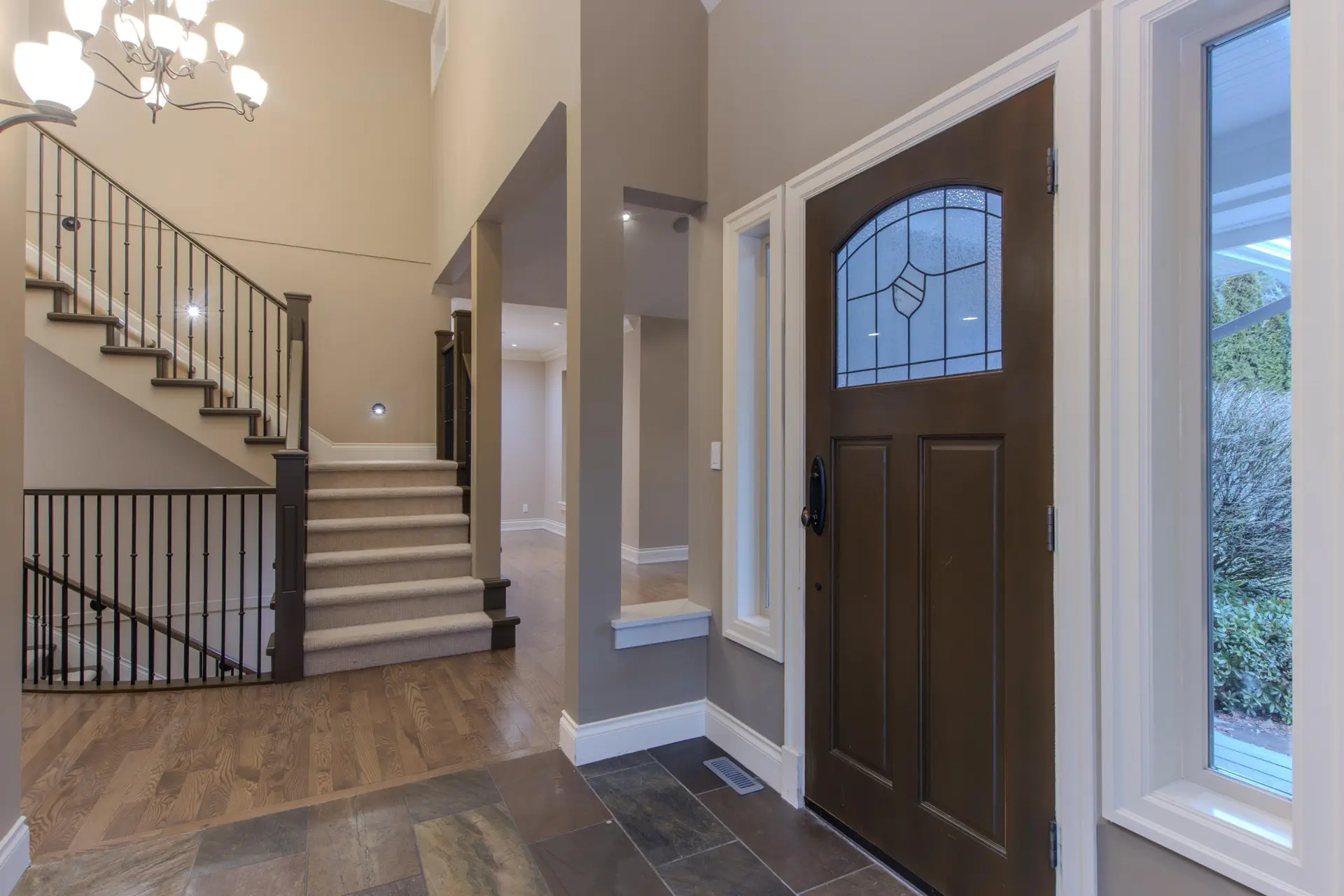 Property at 40899 THE CRESCENT, Squamish, BC