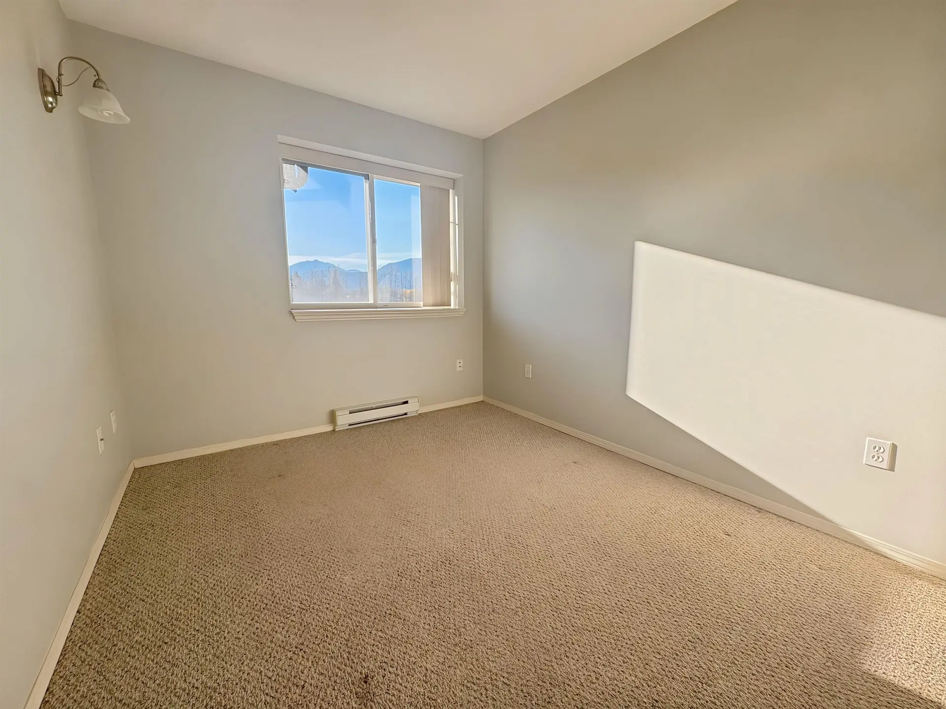 #404 45520 Knight Road - Image 13