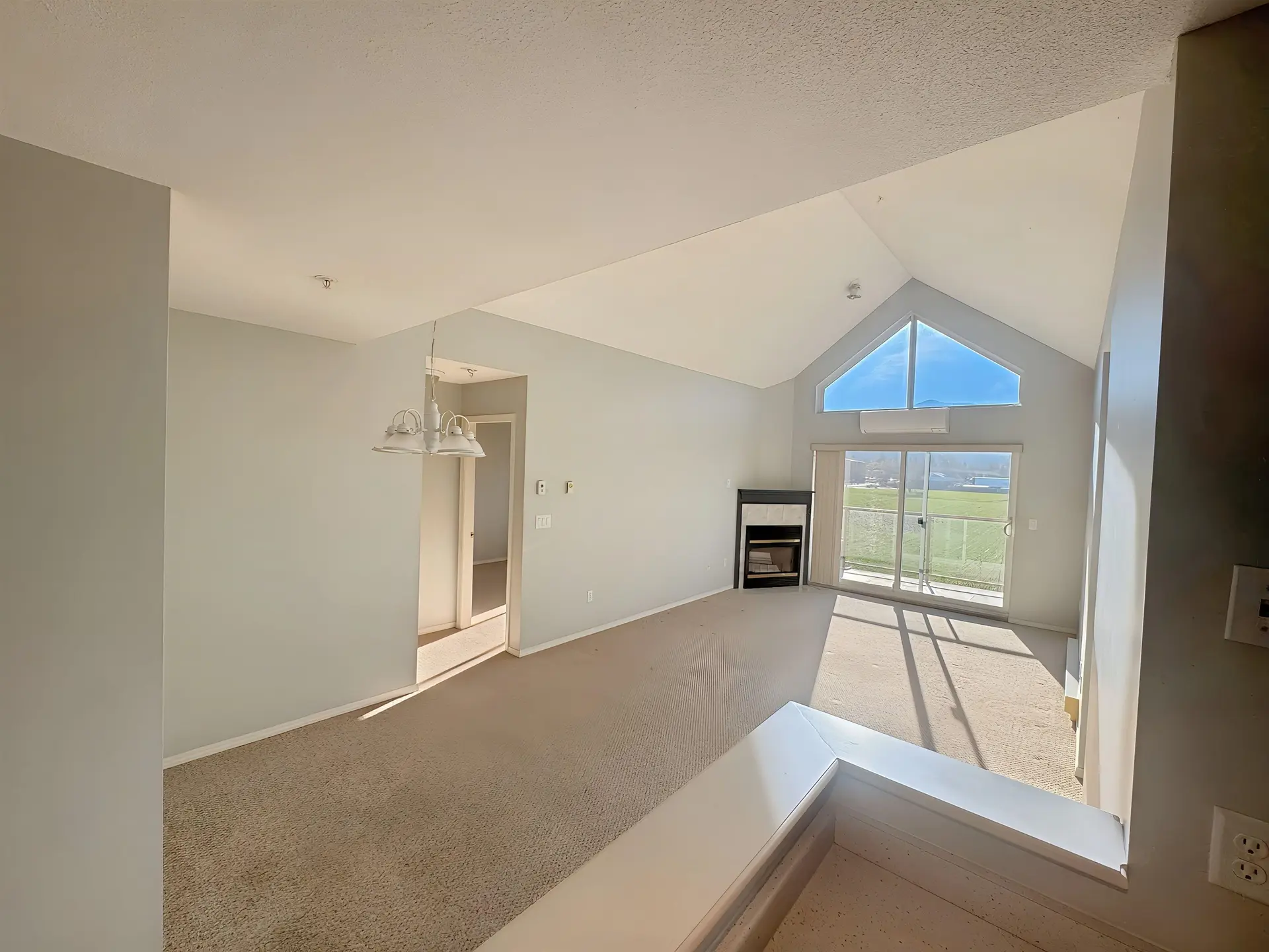 #404 45520 Knight Road - Image 8