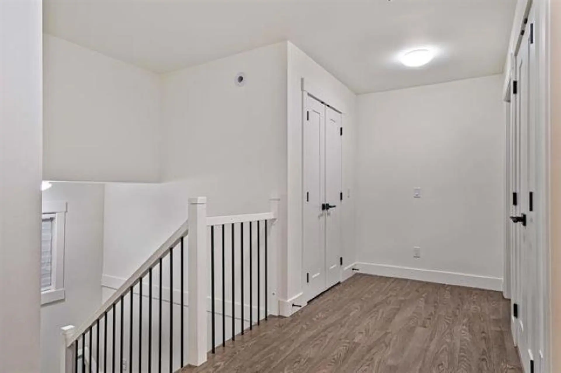 #6 22334 48 Avenue - Image 5
