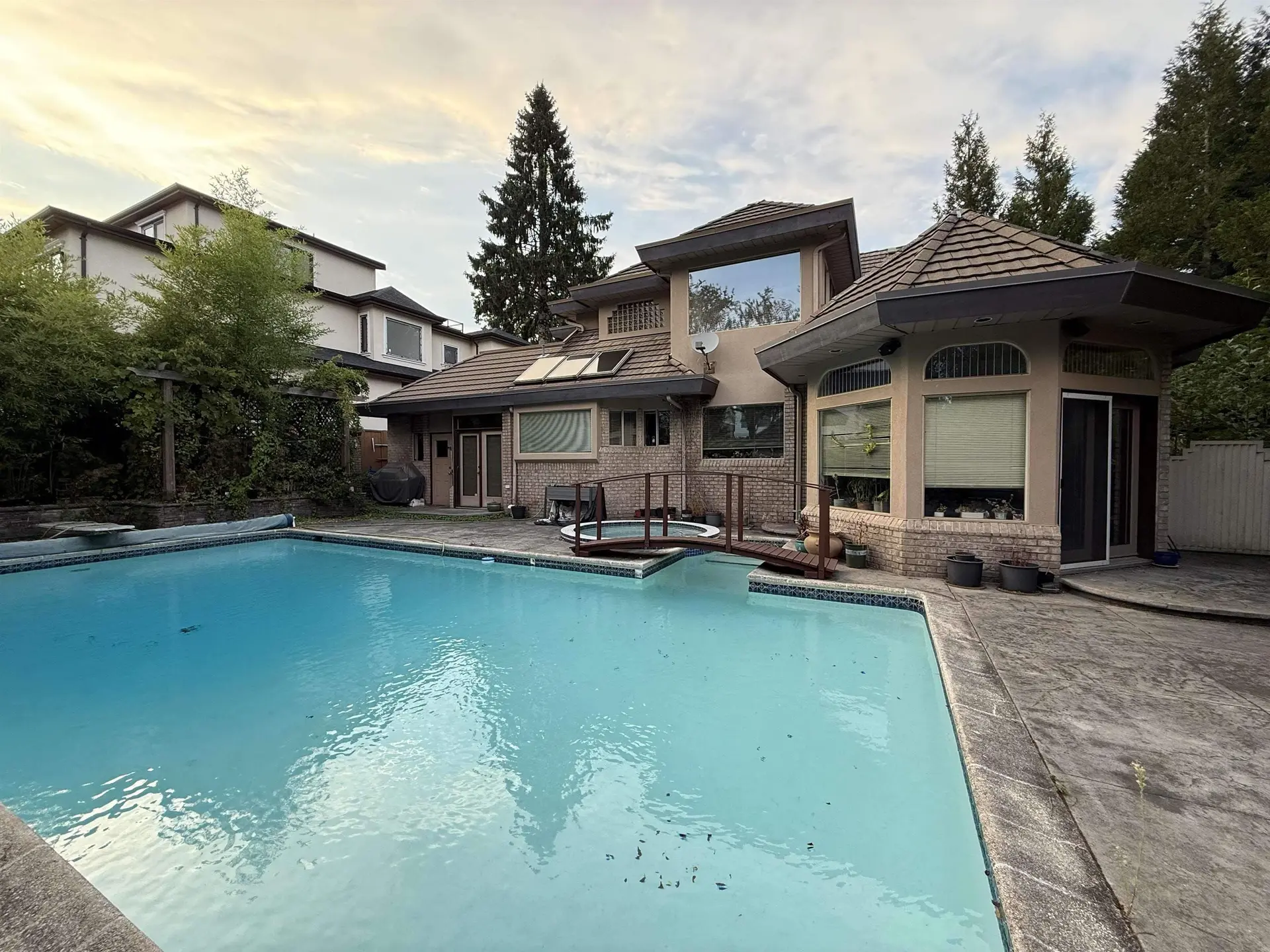 1136 Smith Avenue - Image 14