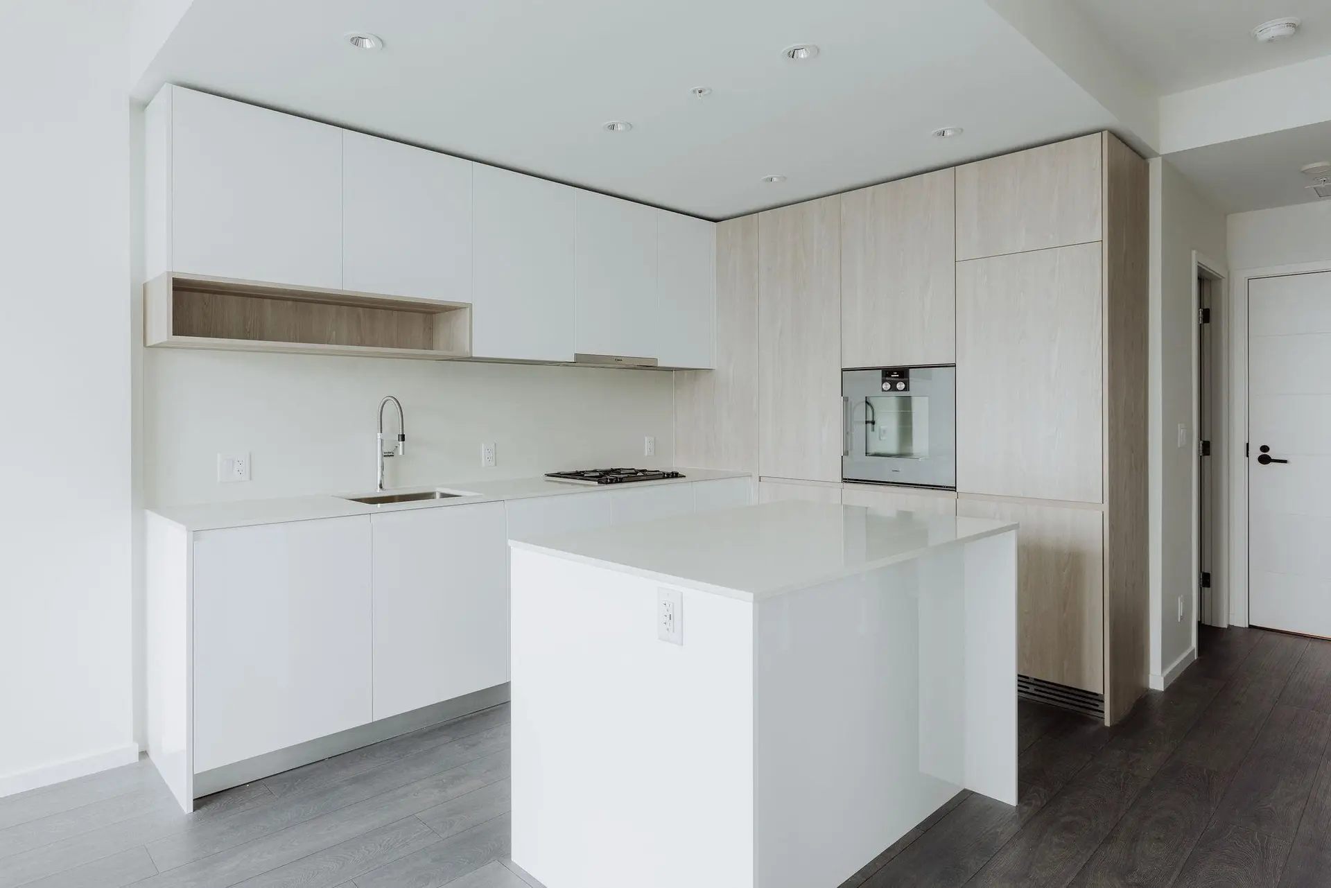 #511 6200 Minoru Boulevard - Image 2
