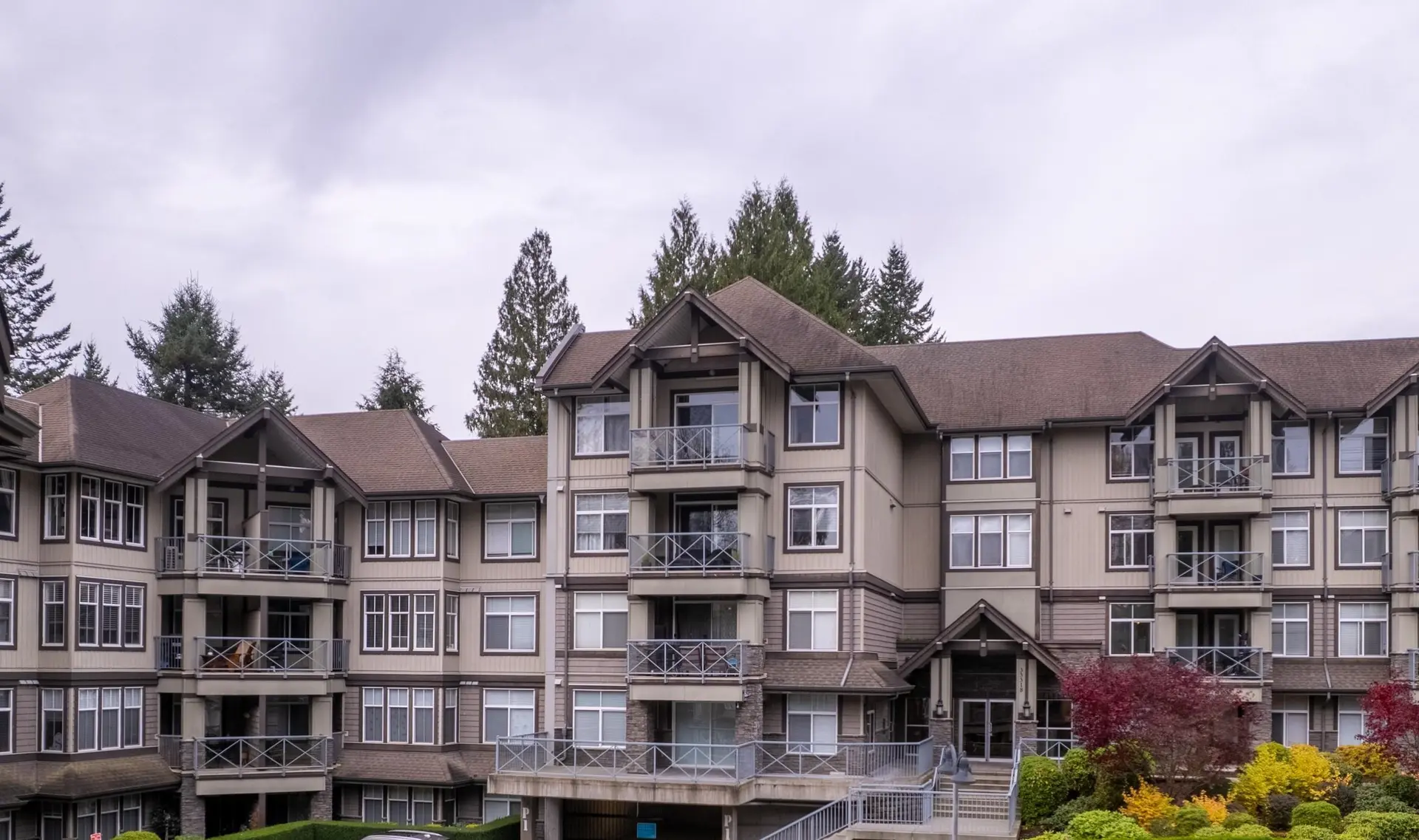 #306 33318 Bourquin Crescent - Image 5