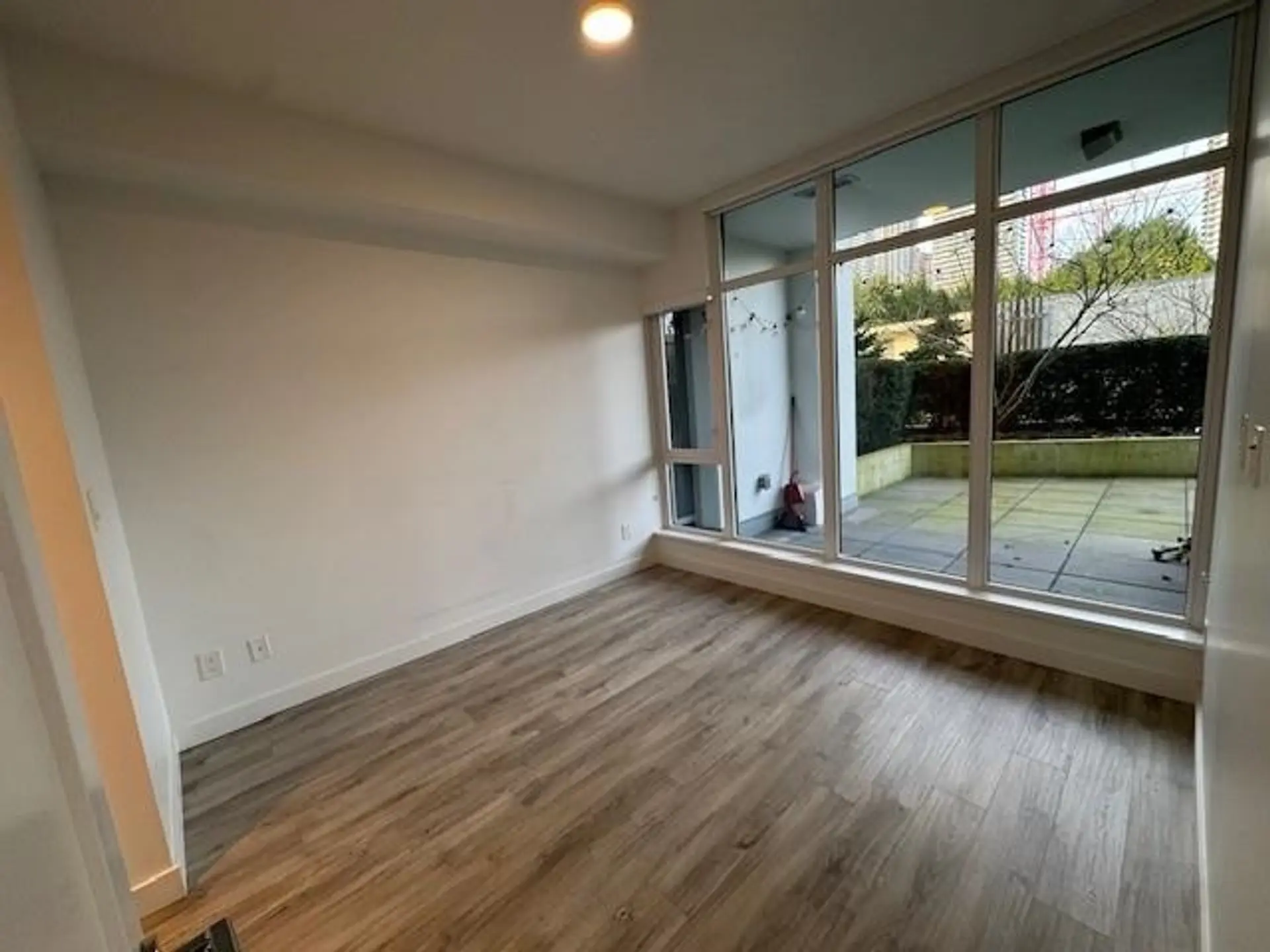 #206 2288 Alpha Avenue - Image 12