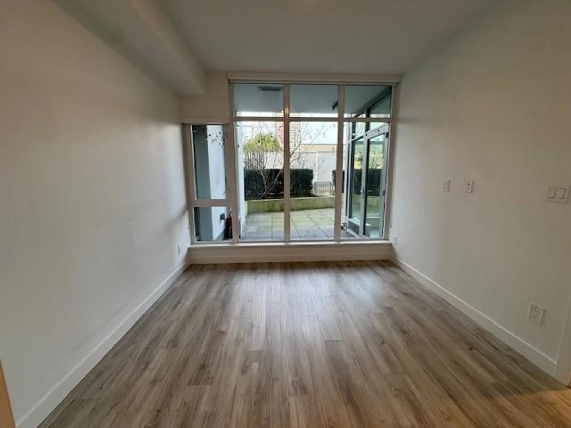 #206 2288 Alpha Avenue - Image 11