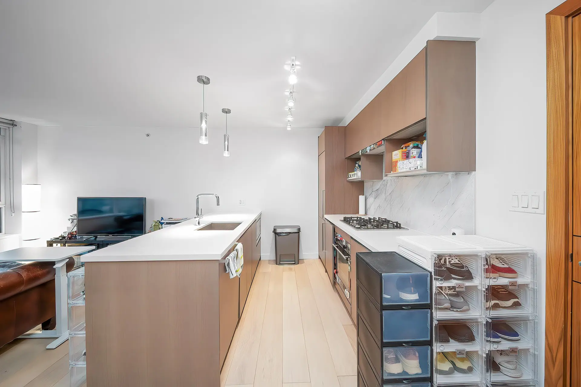 #601 9019 Cook Road - Image 11