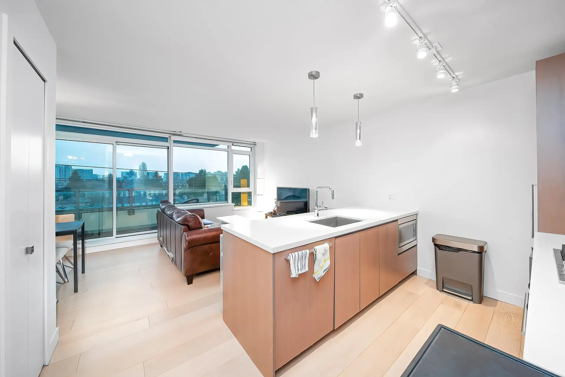 #601 9019 Cook Road - Image 10