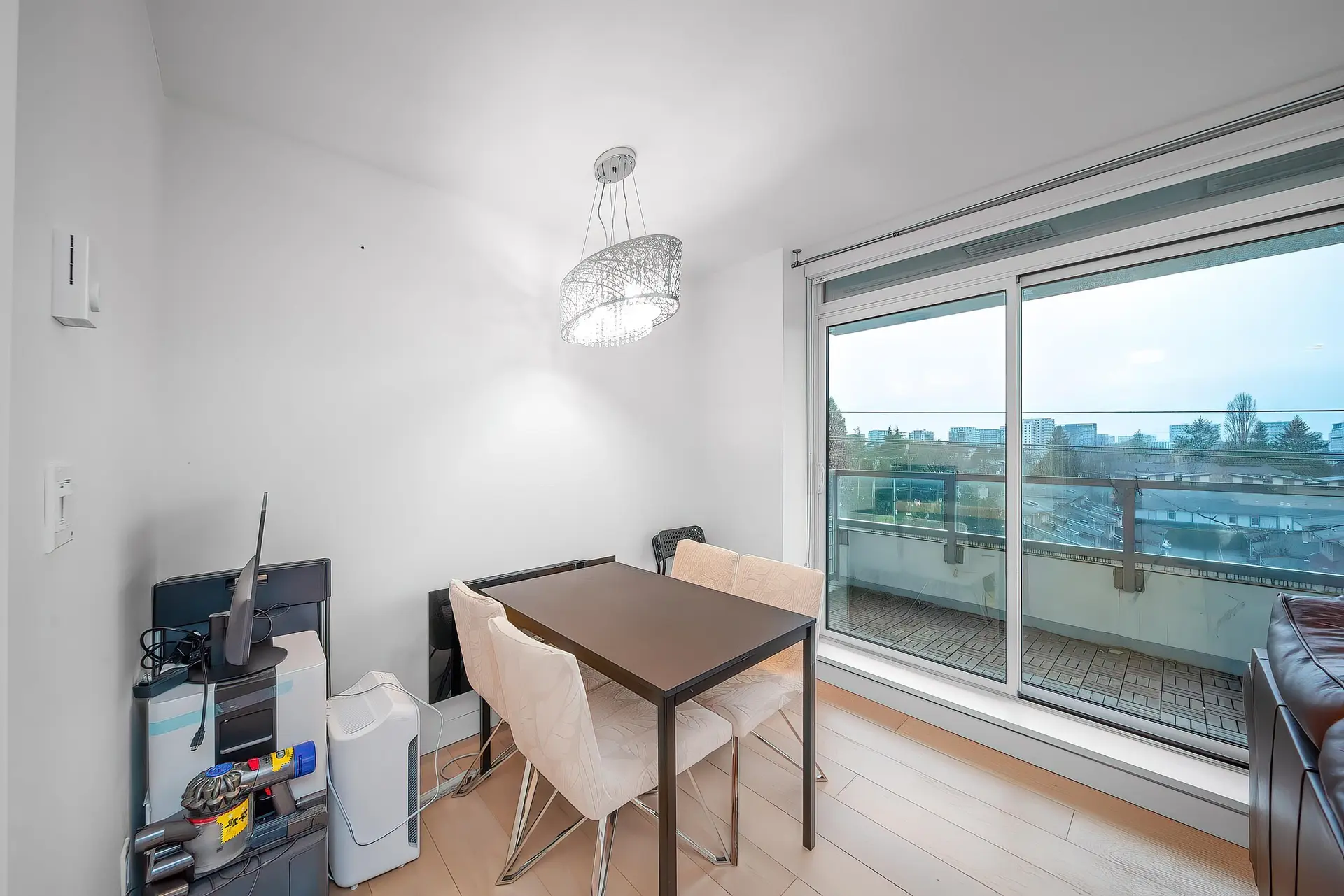 #601 9019 Cook Road - Image 7