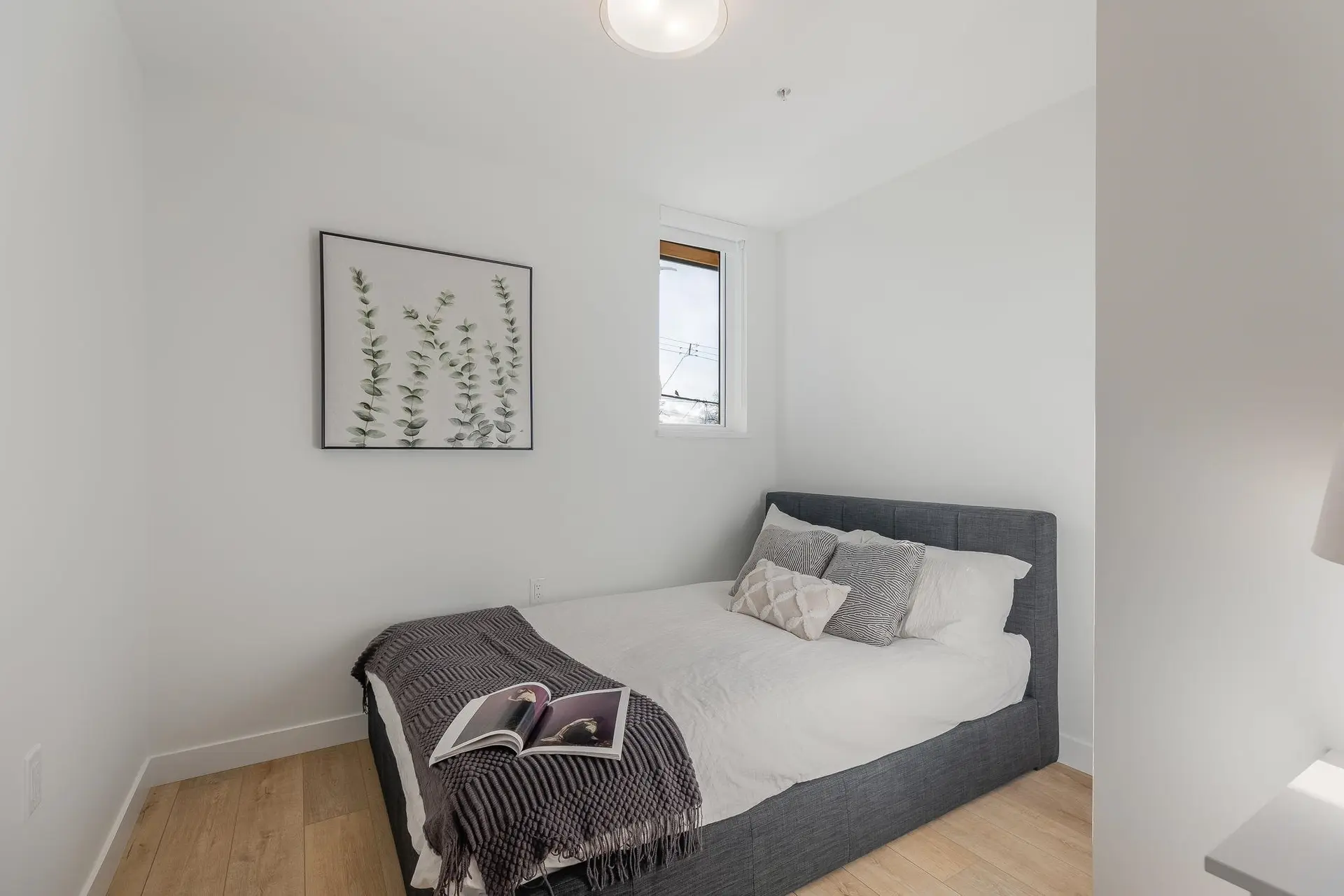 #303 4933 Clarendon Street - Image 10