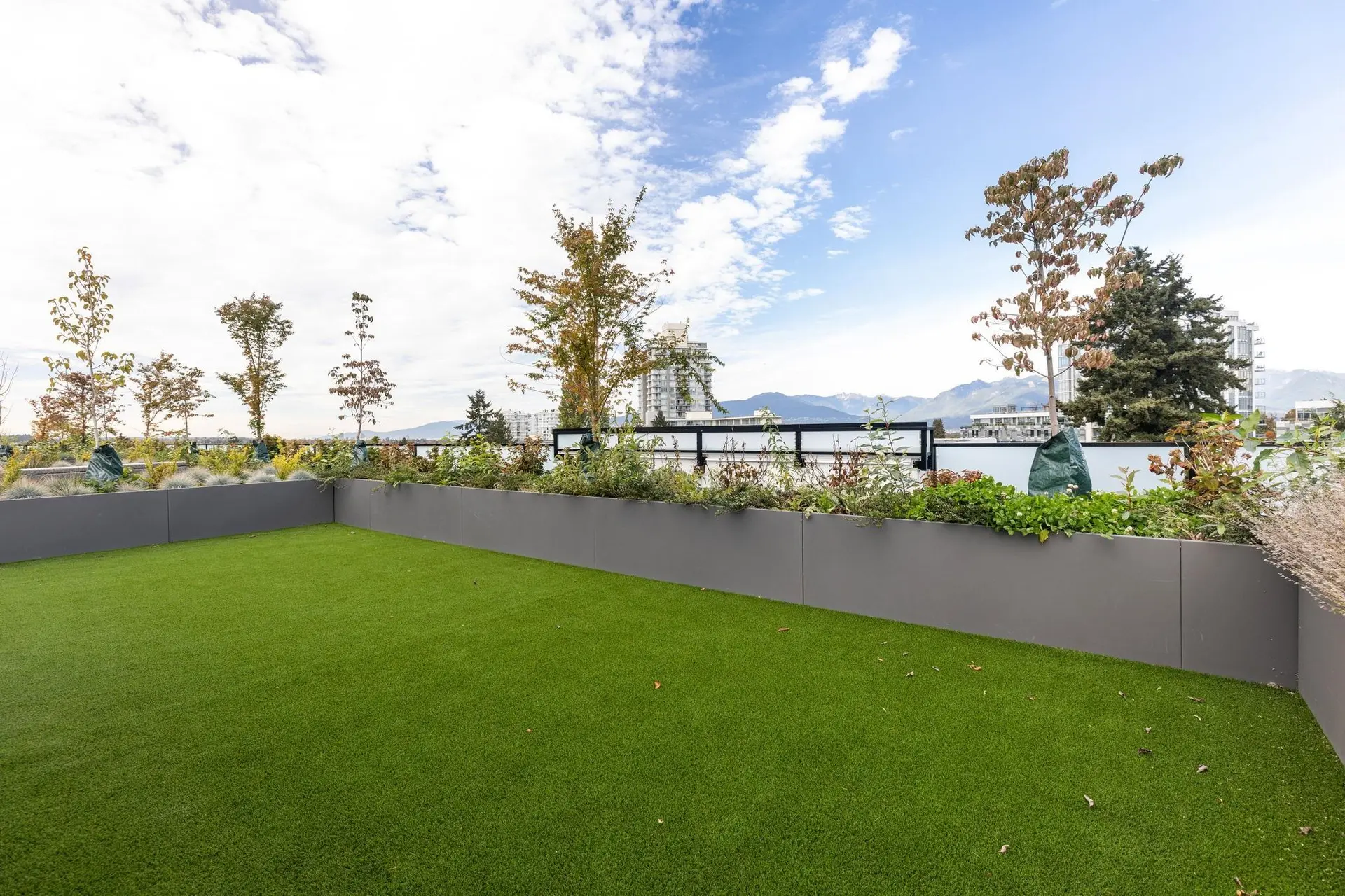#303 4933 Clarendon Street - Image 14