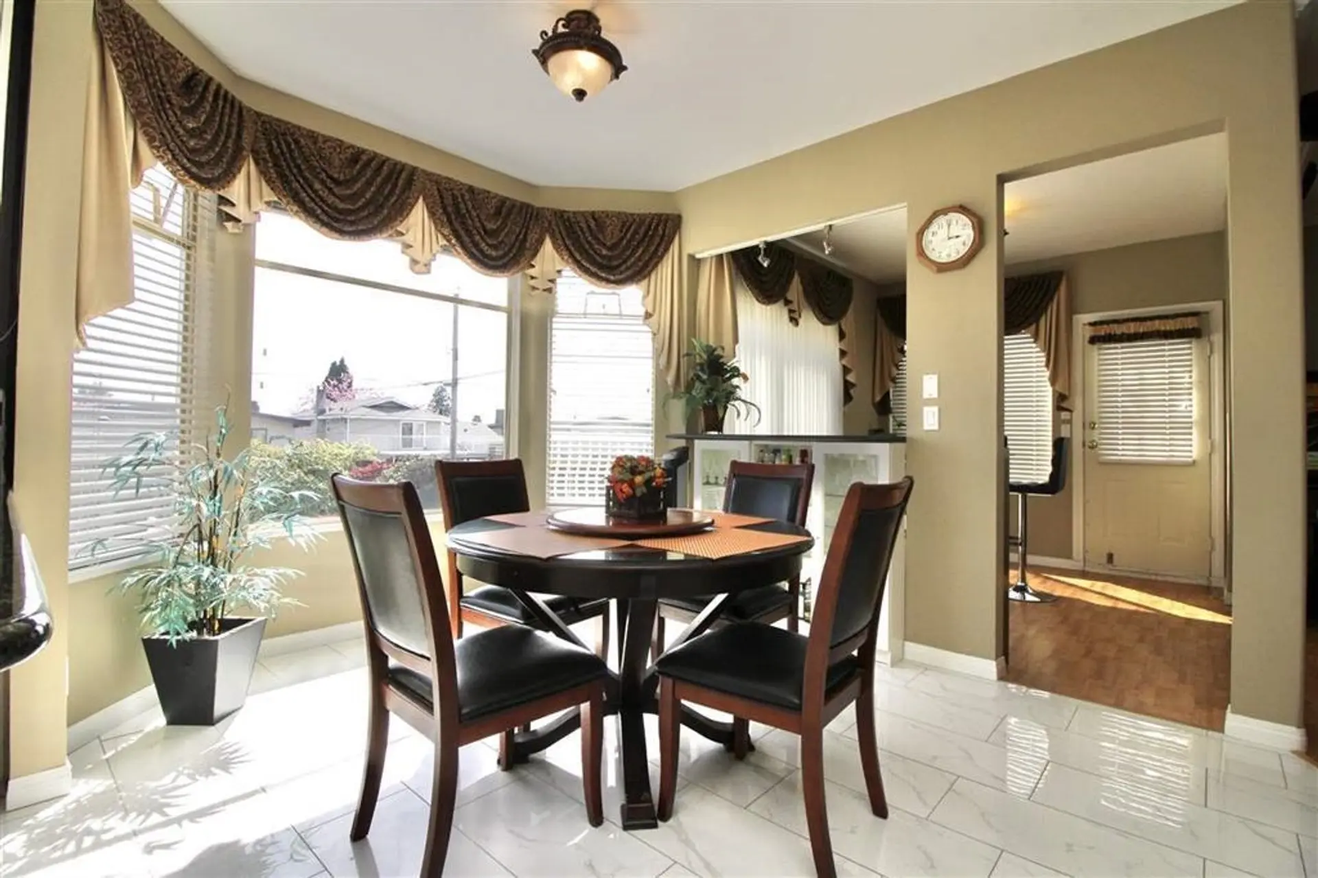 6628 Kitchener Street - Image 7