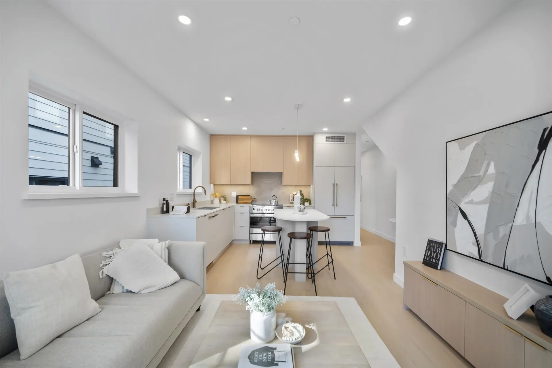 #102 2329 E 34th Avenue - Image 2
